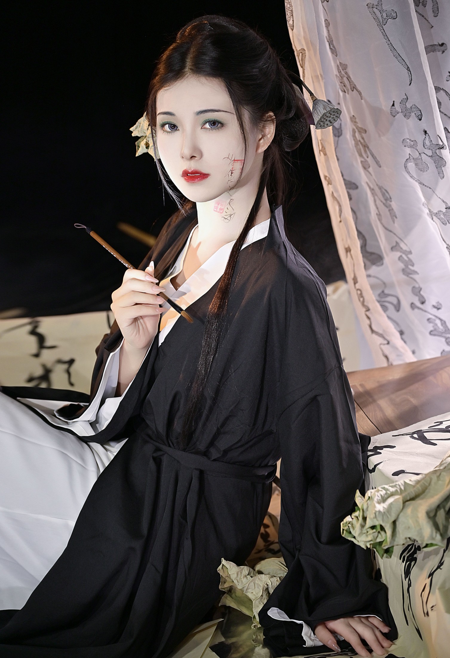 图片[4]-伊伊不想长胖胖 – 《残荷》[30P]-COS写真在线网