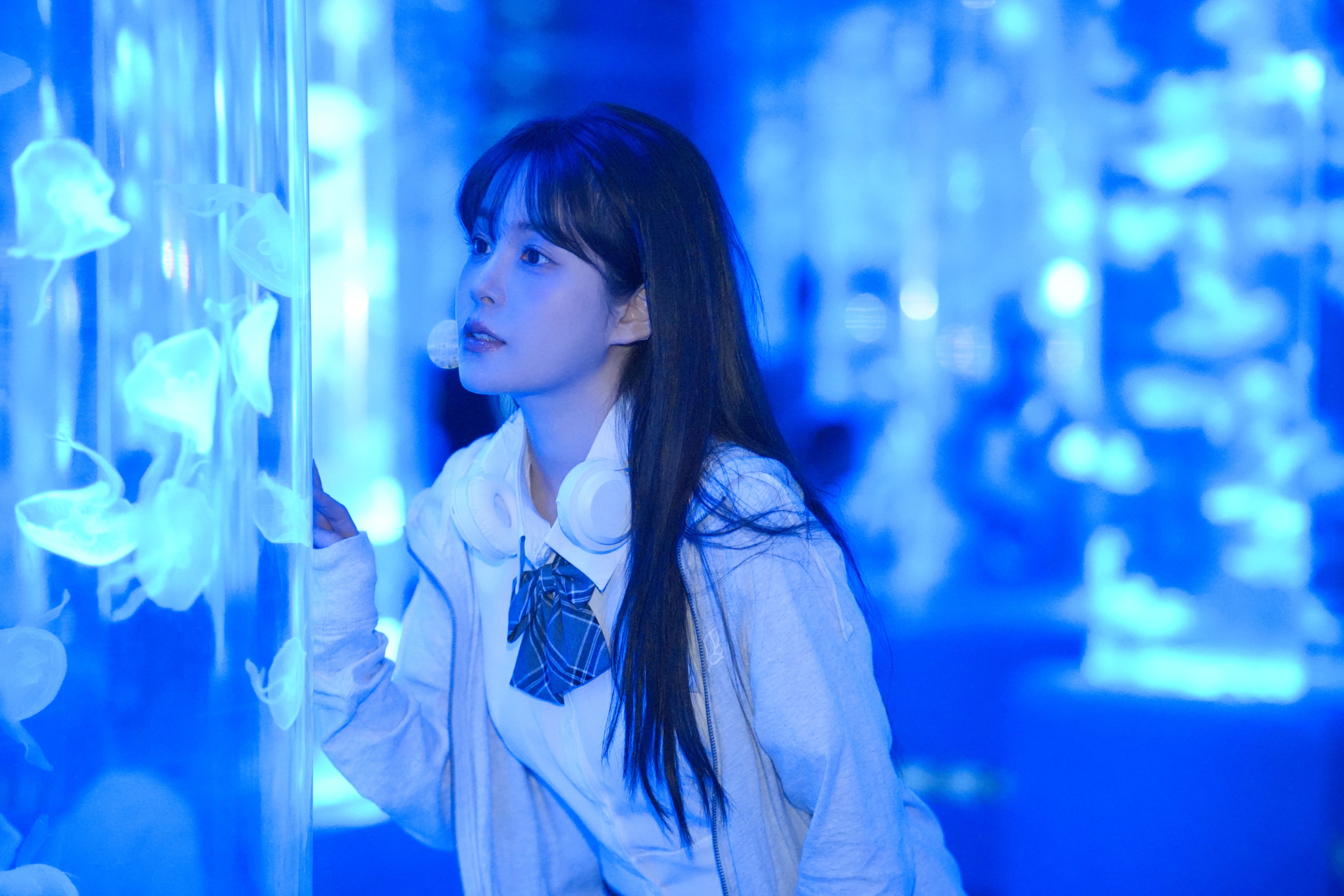 图片[4]-裸心心 – 《贩卖蓝色孤独》[22P]-COS写真在线网