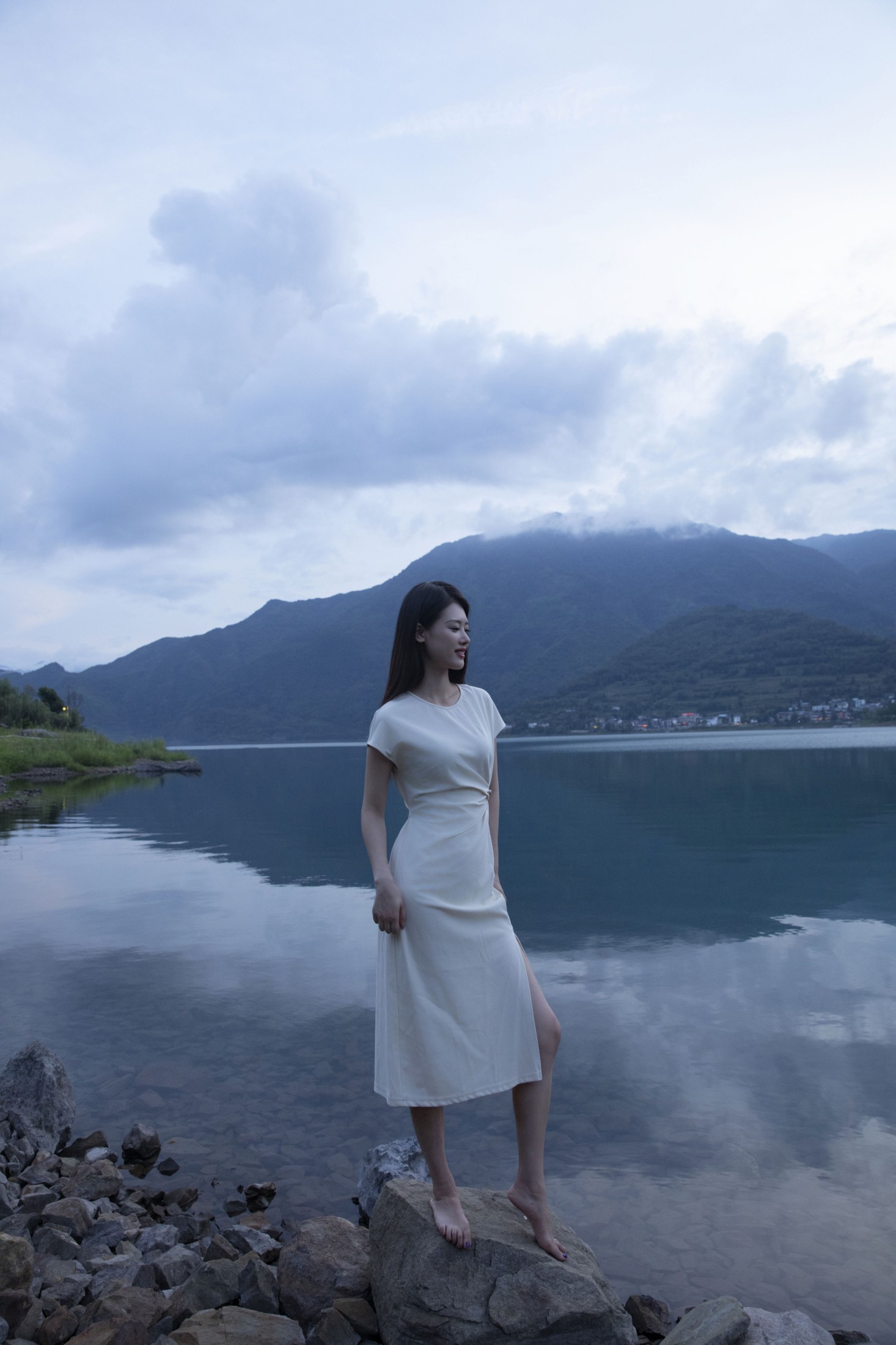 图片[4]-Chenaling_CL – 《湖》[23P]-COS写真在线网