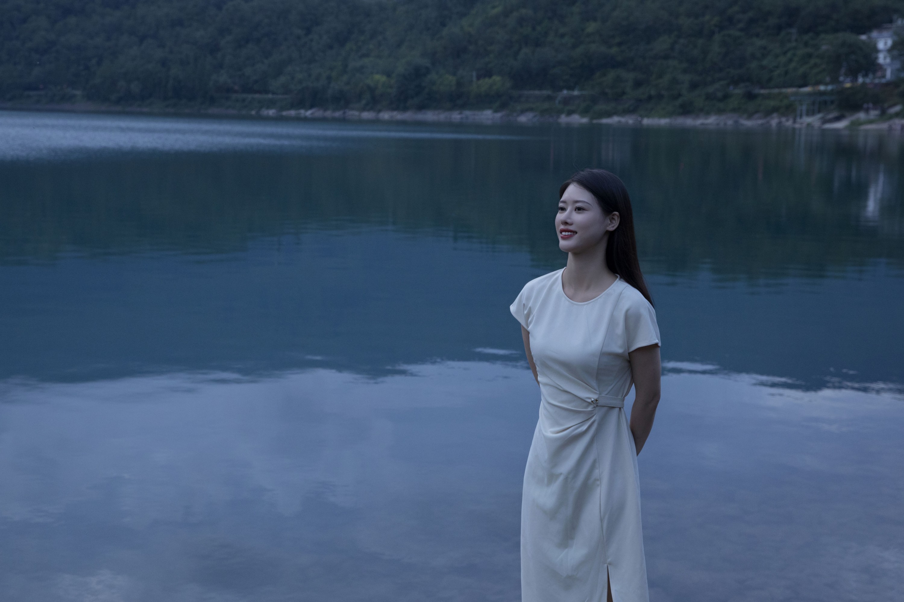 图片[3]-Chenaling_CL – 《湖》[23P]-COS写真在线网