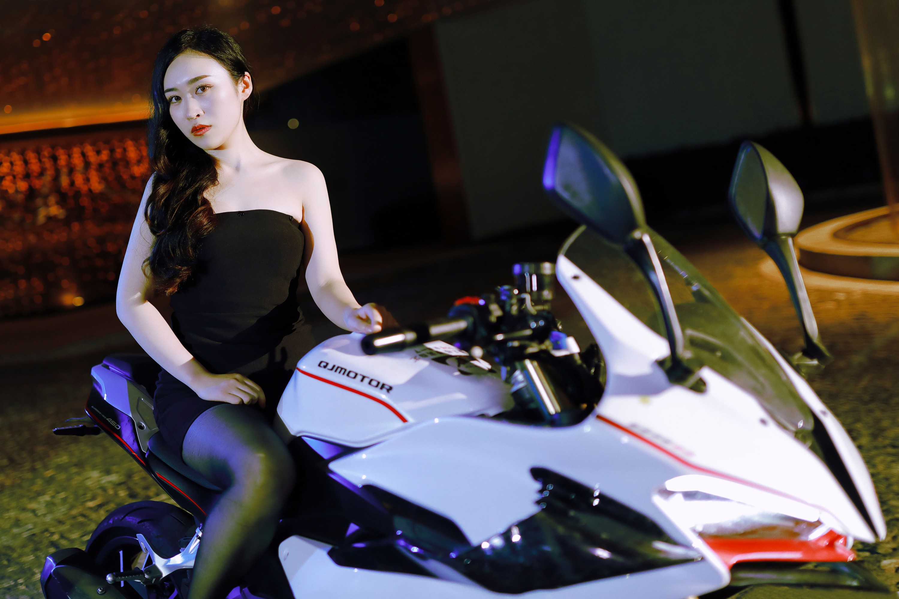 图片[5]-Yumky_ – 《街头》[33P]-COS写真在线网