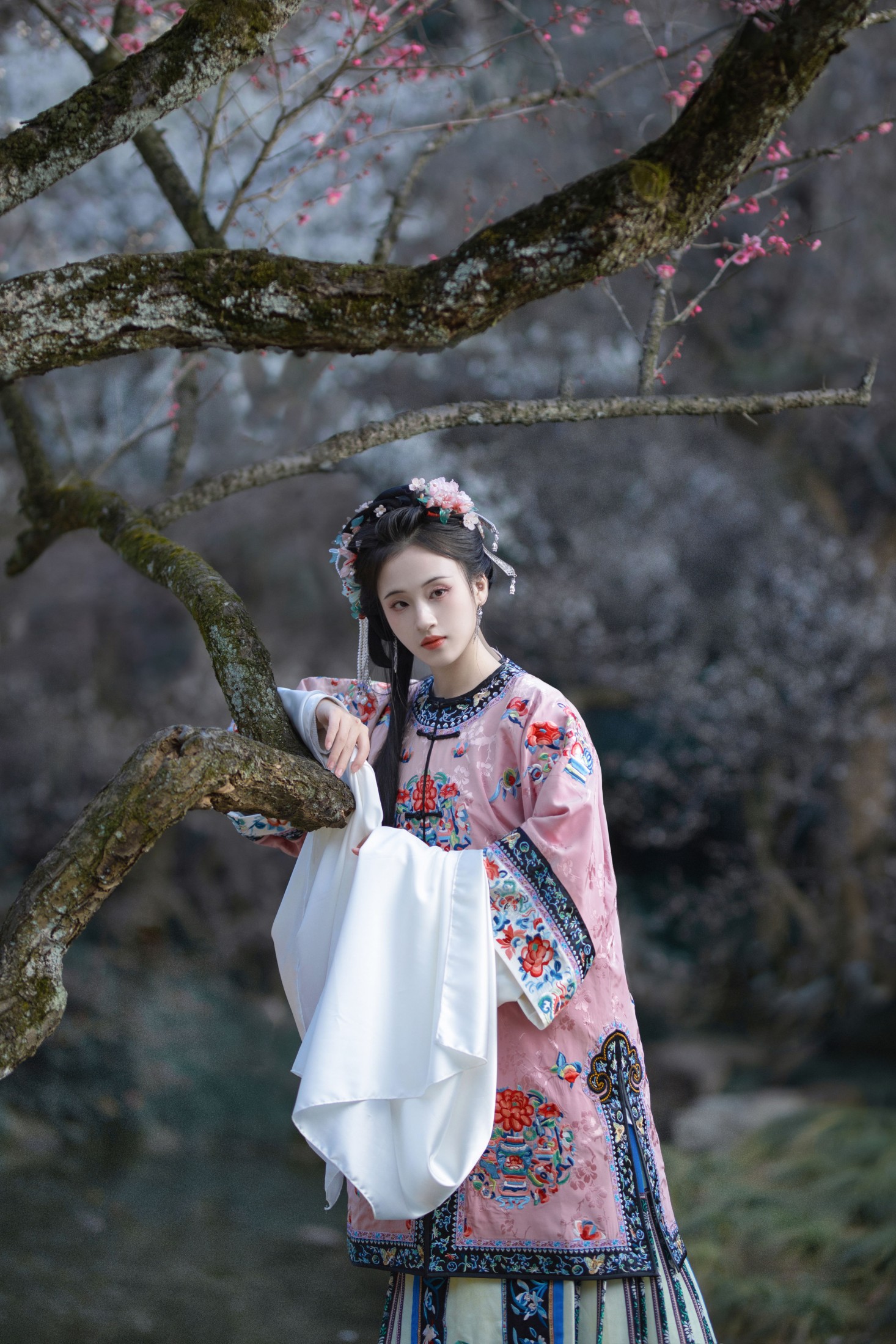 图片[4]-方莛玉 – 《灵峰探梅》[21P]-COS写真在线网