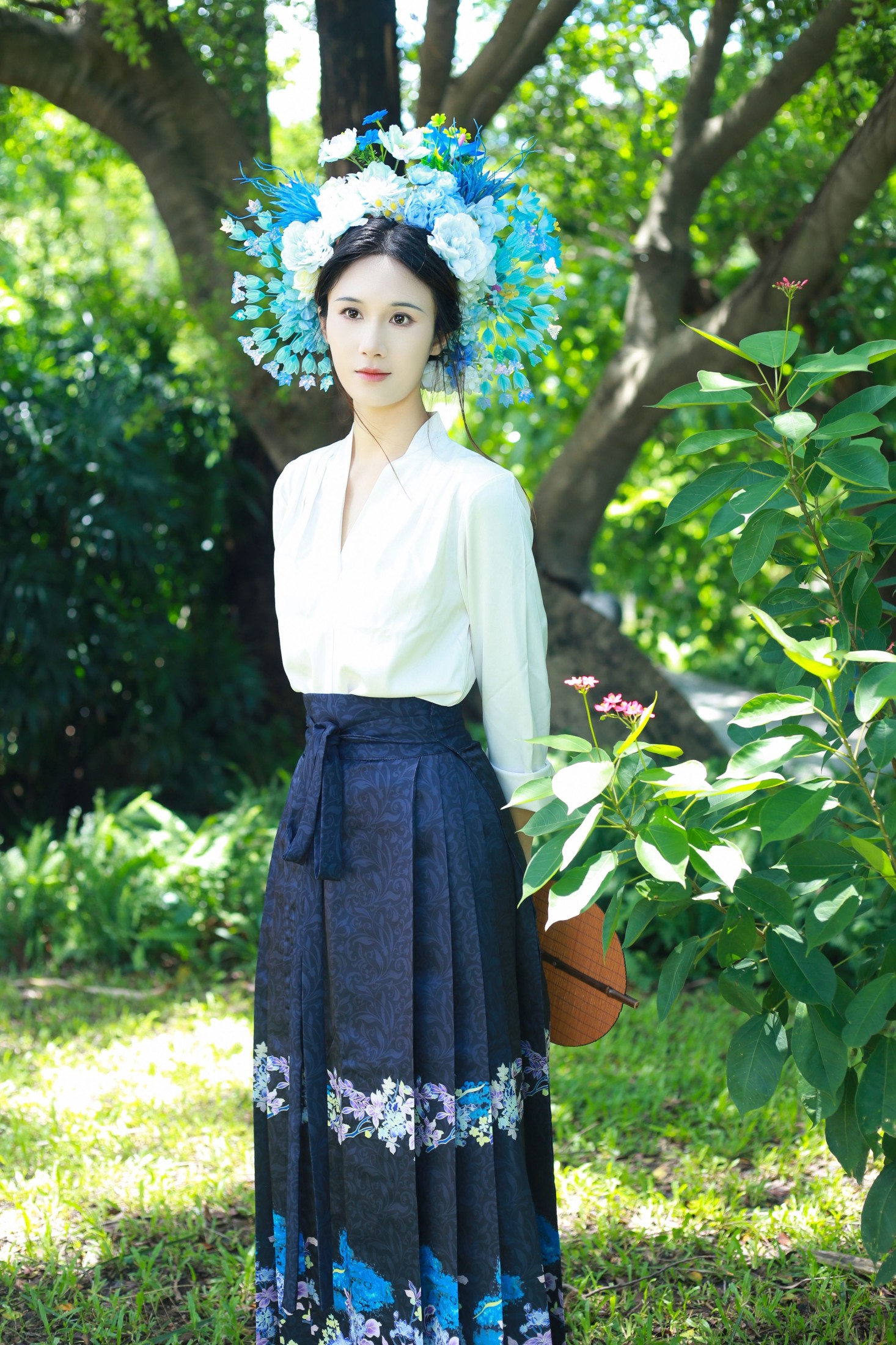 图片[3]-蓝舍予 – 《英花》[25P]-COS写真在线网