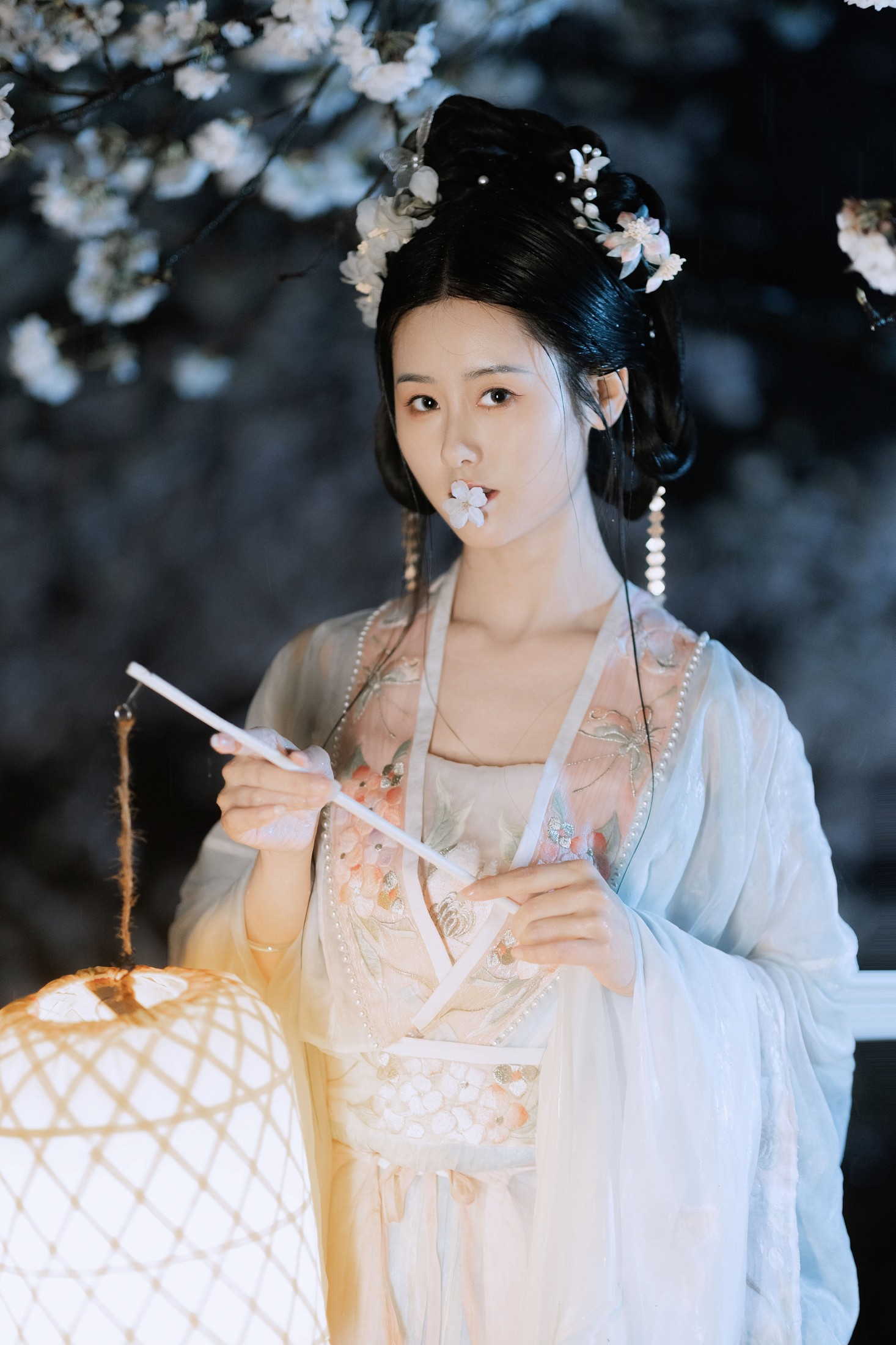 图片[5]-人间月-素尘 – 《夜雨赏樱》[44P]-COS写真在线网