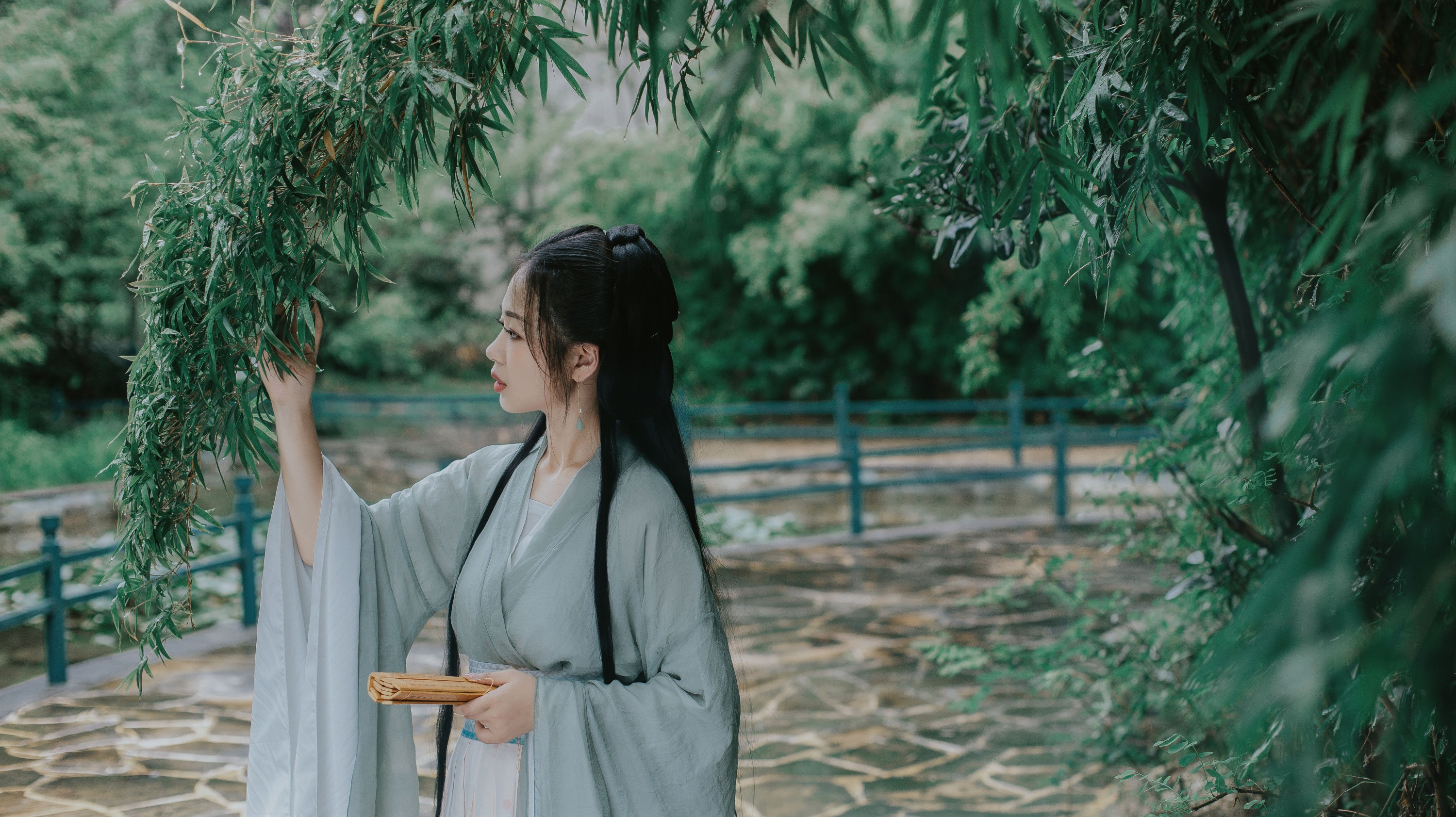 图片[3]-小梅子Y.M – 《庭间行》[23P]-COS写真在线网