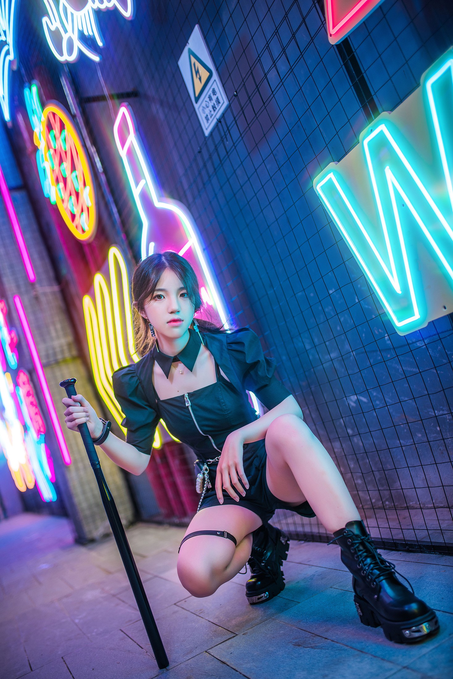 图片[5]-昼桃 – 《迷于霓虹》[32P]-COS写真在线网