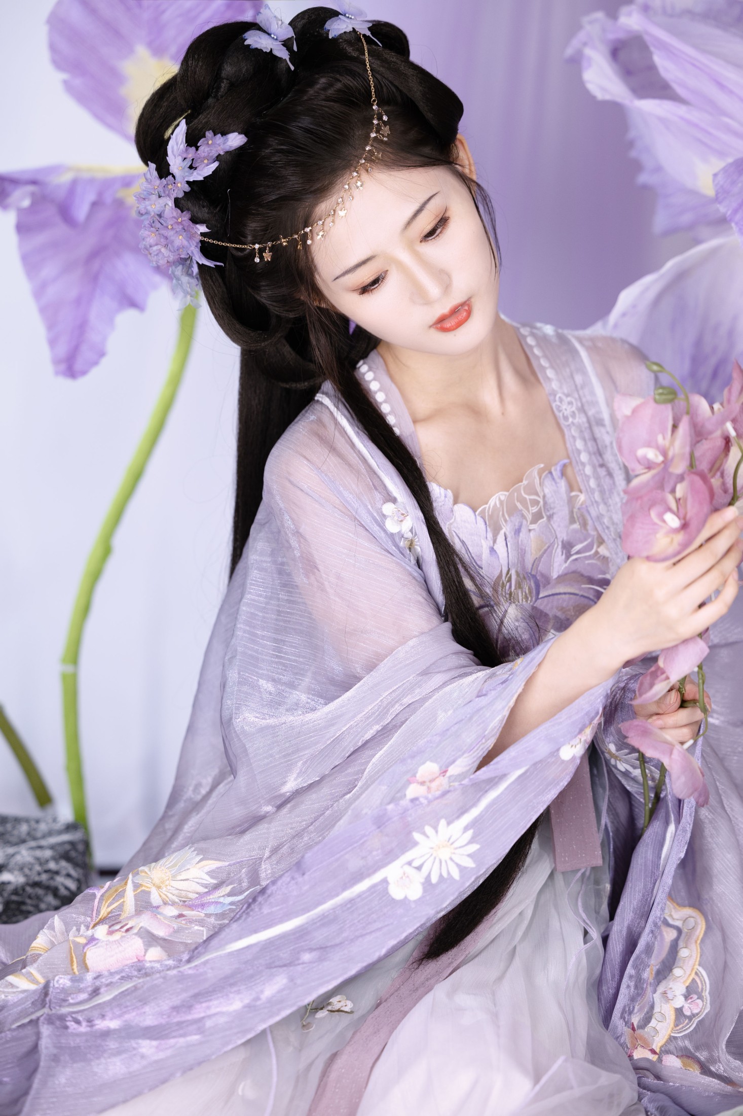 图片[3]-芋媛一碗 – 《紫鸢尾》[22P]-COS写真在线网