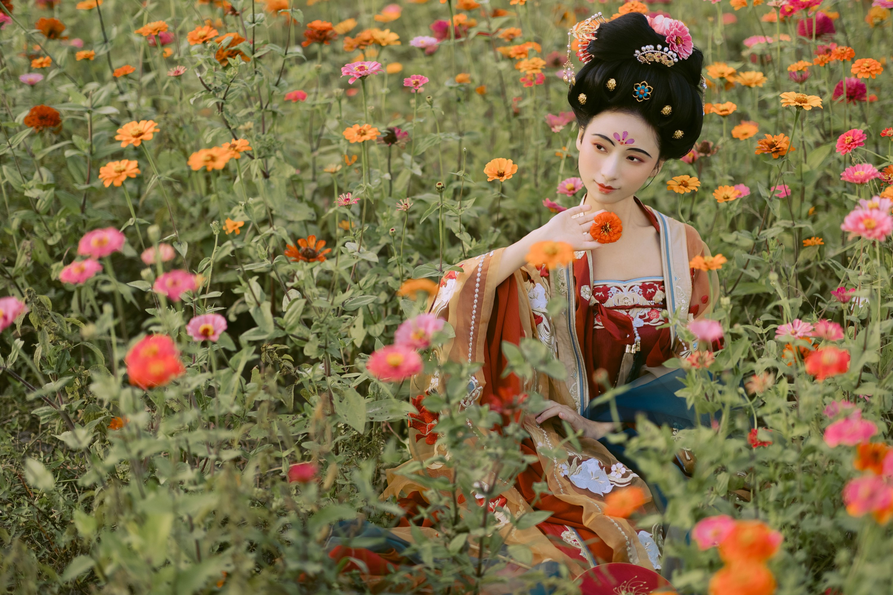 图片[3]-眸小妖 – 《花海》[44P]-COS写真在线网
