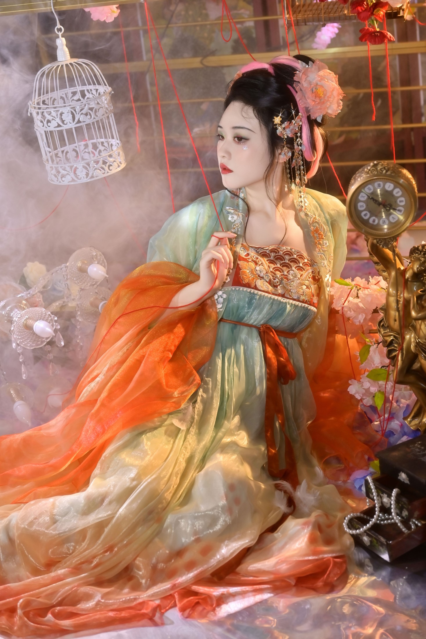 图片[4]-神赐杏杏 – 《笼中锦鲤》[22P]-COS写真在线网