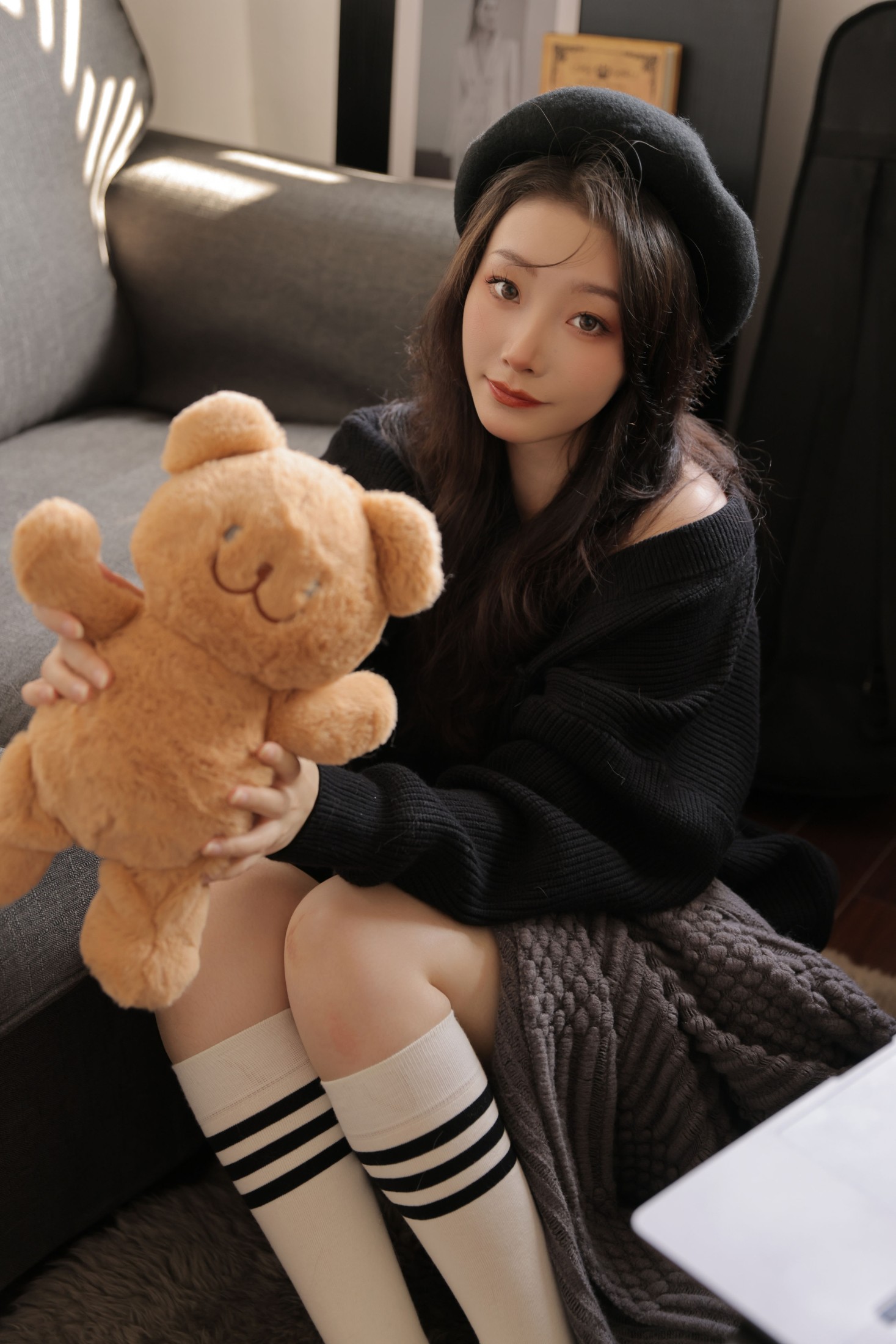 图片[6]-一吱小轩 – 《秋日》[25P]-COS写真在线网