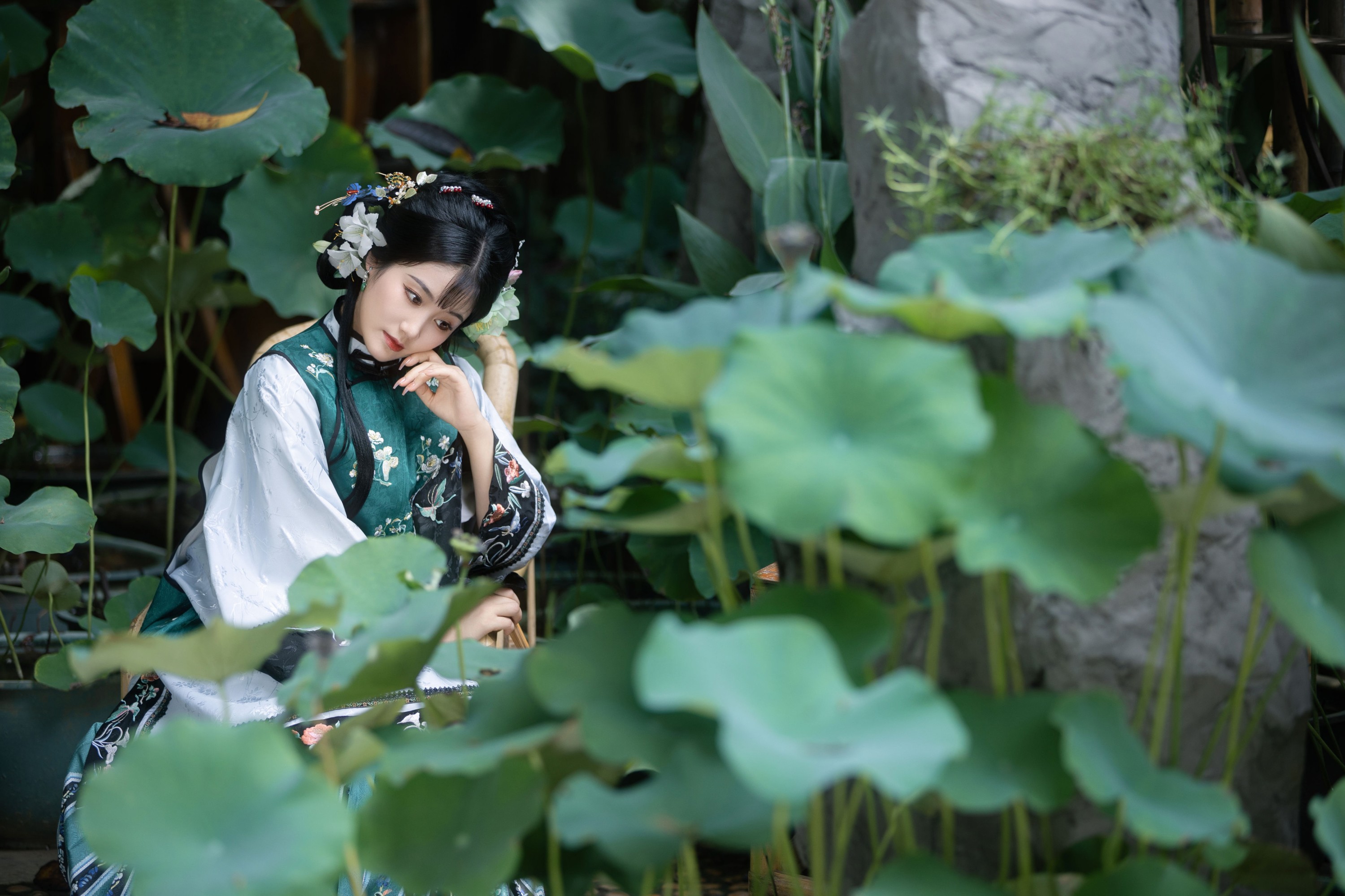 图片[5]-青青 – 《风举荷》[22P]-COS写真在线网