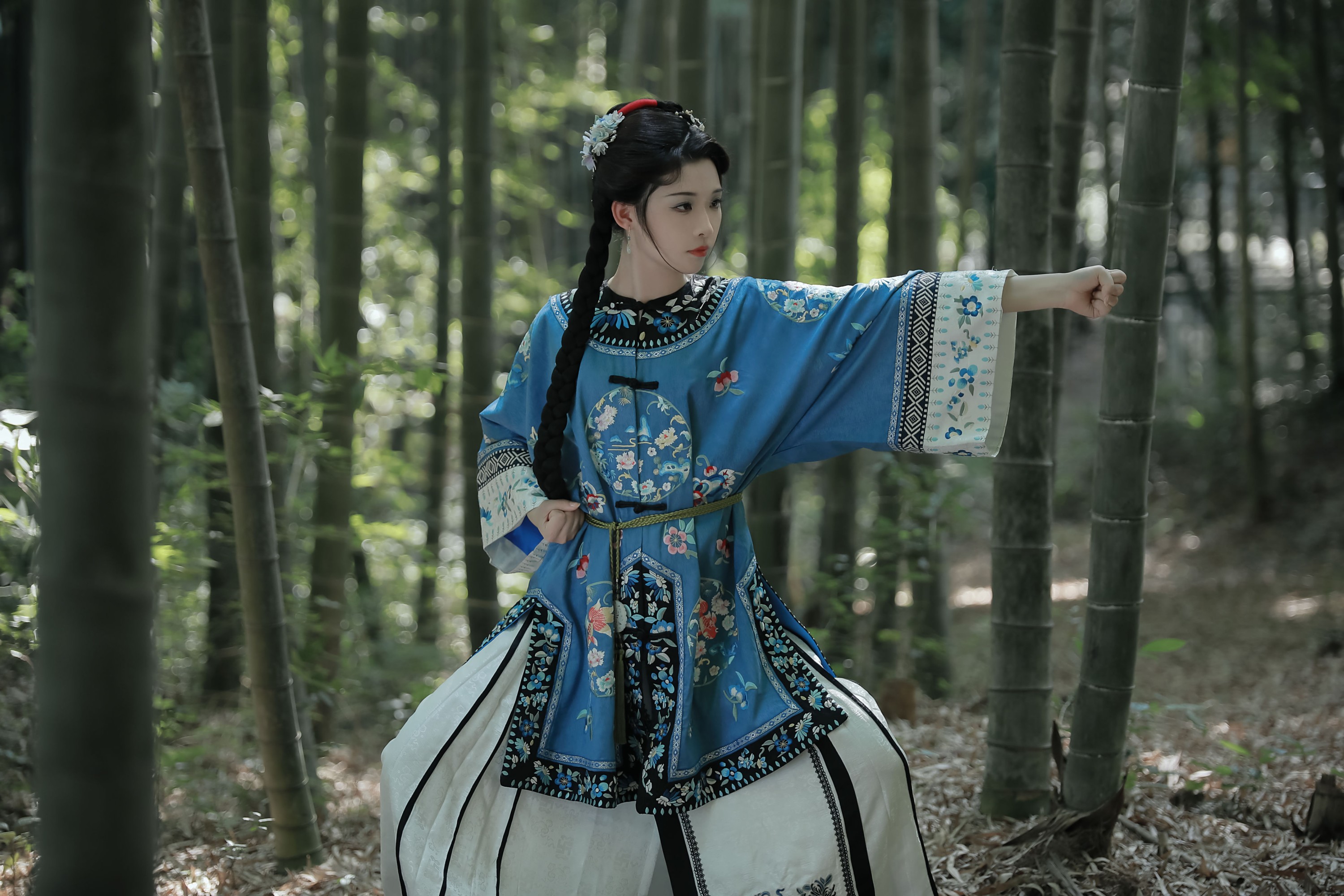 图片[5]-_喵喵家的小鱼干_ – 《苗翠花》[22P]-COS写真在线网