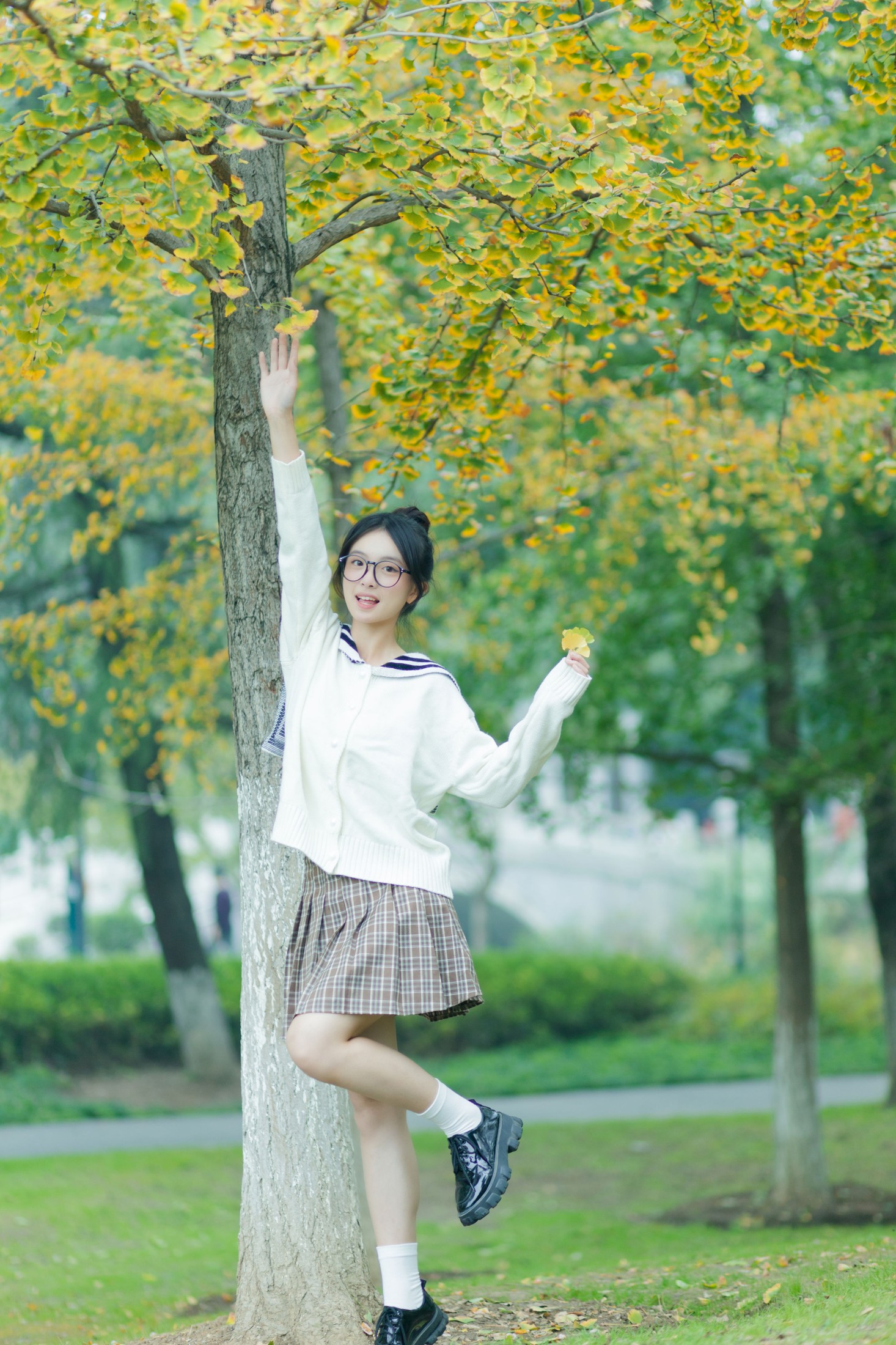 图片[5]-希希 – 《秋天是渐变的黄》[31P]-COS写真在线网