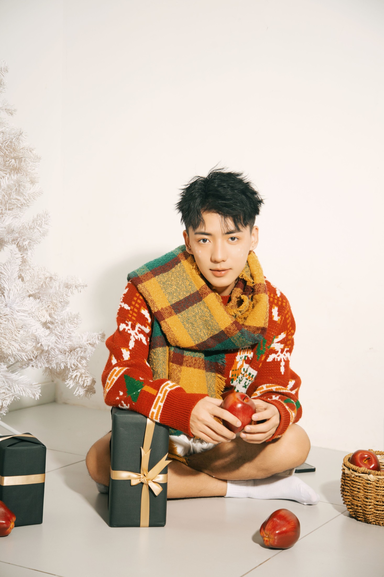 图片[3]-澳涵 – 《圣诞男孩》[22P]-COS写真在线网