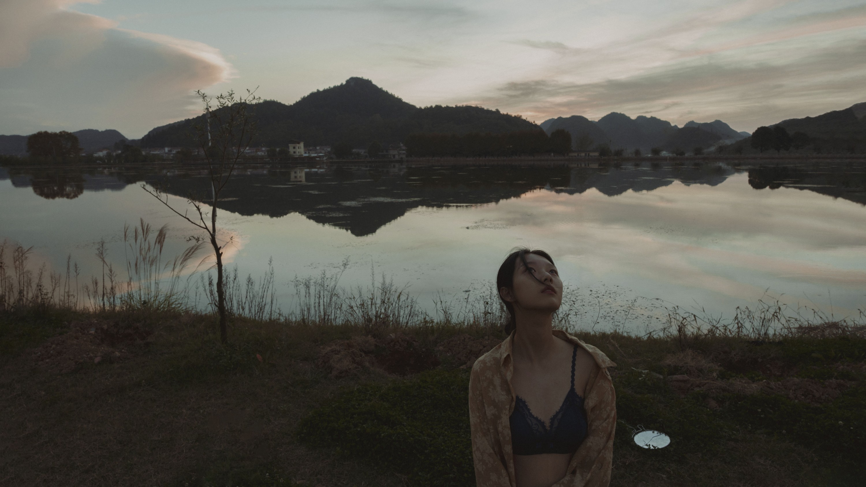 图片[3]-小胡 – 《繁花云雾伴晚霞》[23P]-COS写真在线网