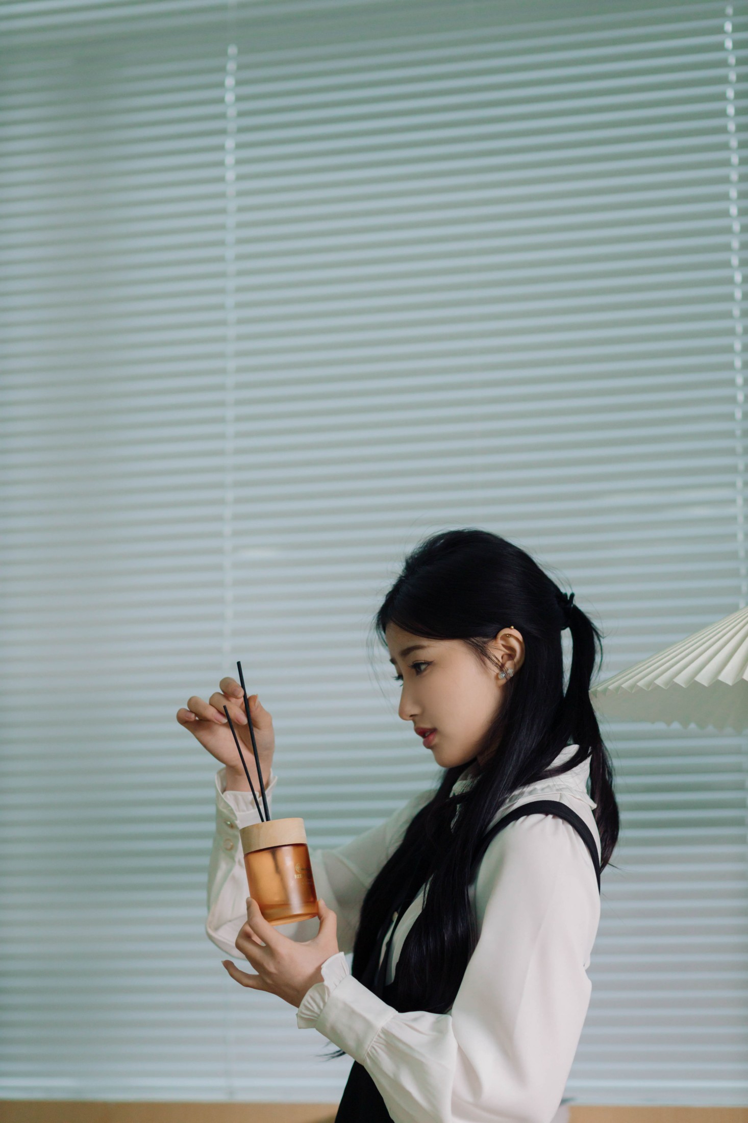 图片[6]-羊毛珊儿 – 《小黑裙》[28P]-COS写真在线网