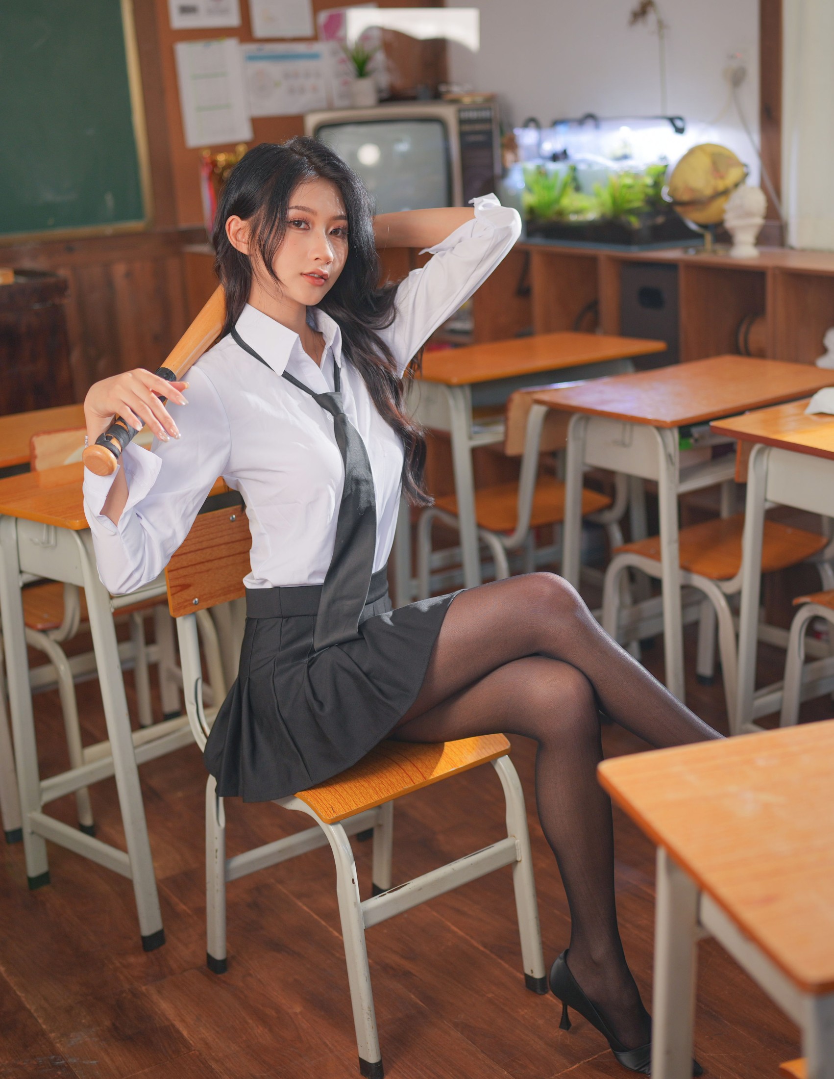 图片[5]-晓文 – 《恶霸学姐》[22P]-COS写真在线网