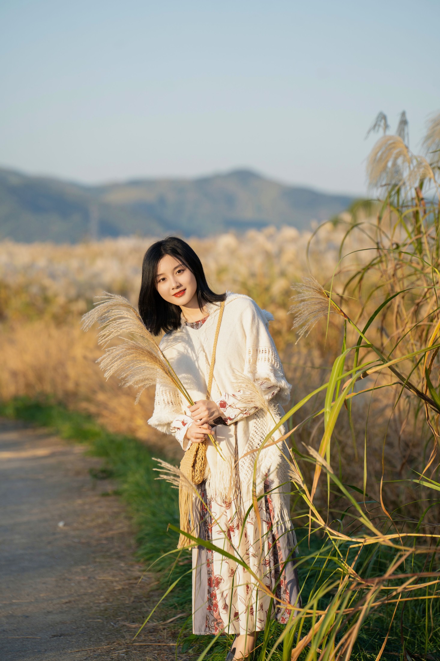 图片[5]-高高 – 《芦苇荡中的秋意》[23P]-COS写真在线网