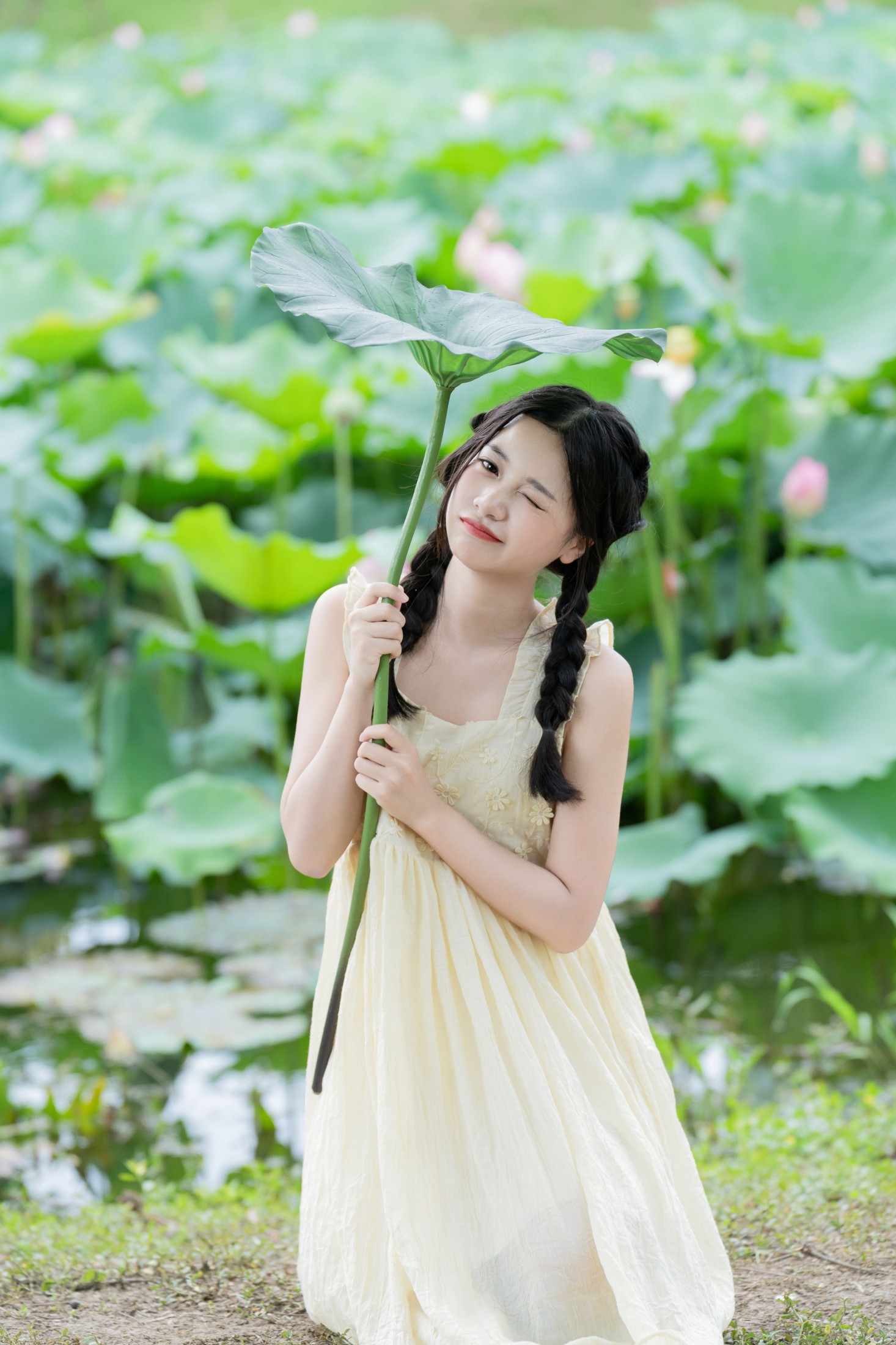 图片[5]-橙子舒 – 《炎炎夏日 荷花少女》[24P]-COS写真在线网