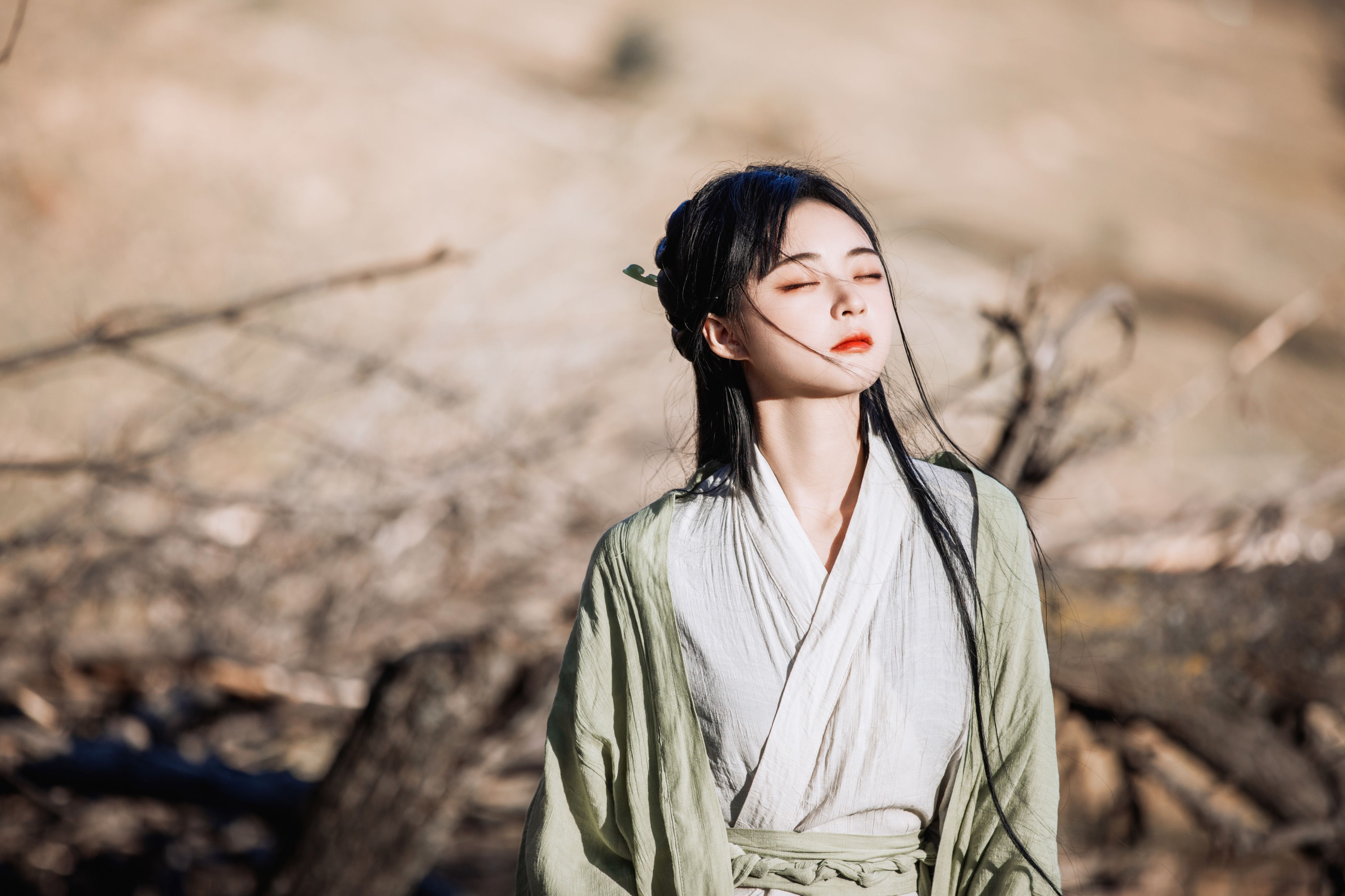 图片[6]-抱抱荔枝_ – 《山山待暮》[28P]-COS写真在线网