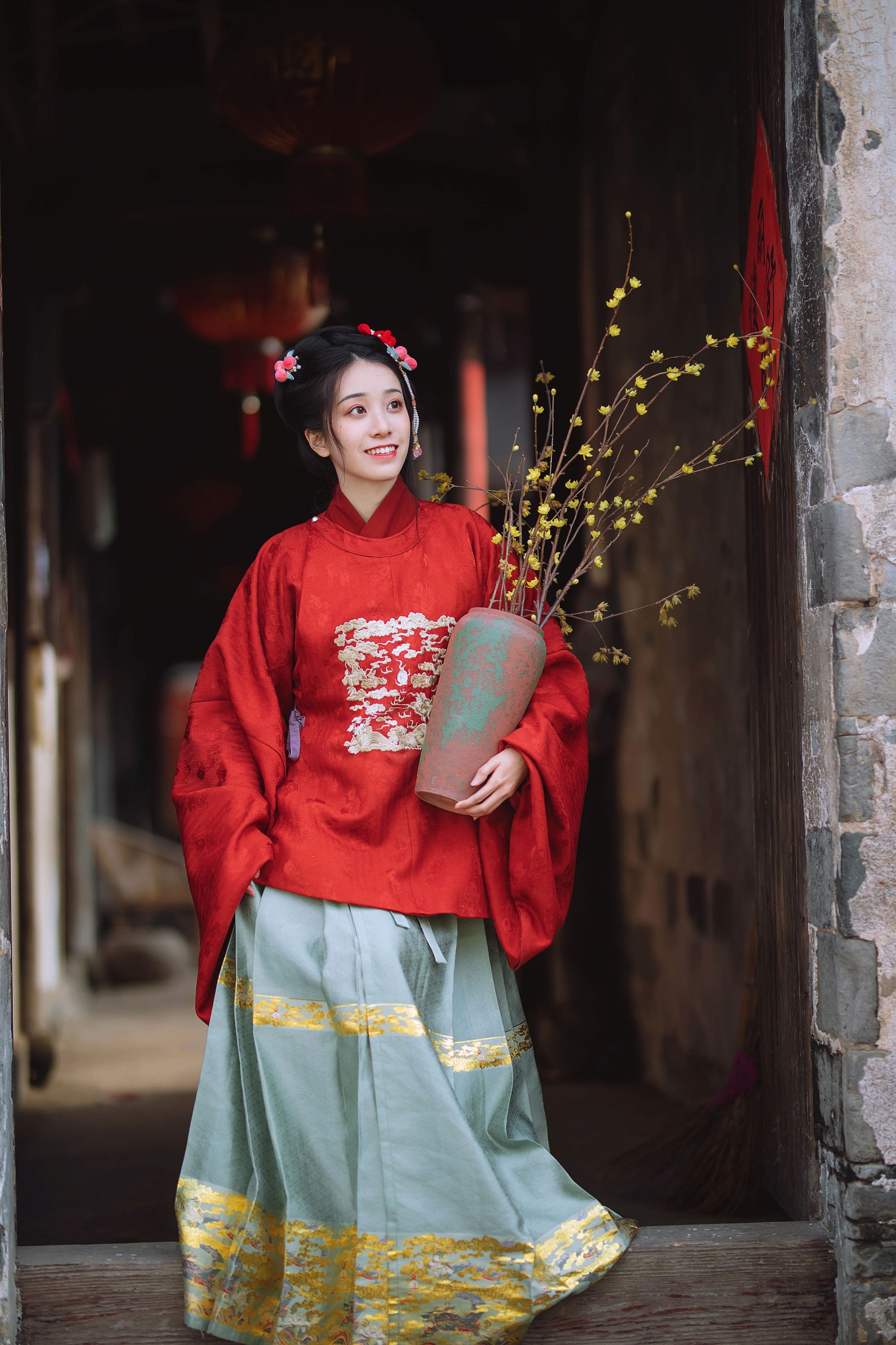 图片[5]-小清菡呀  – 《新年》[33P]-COS写真在线网