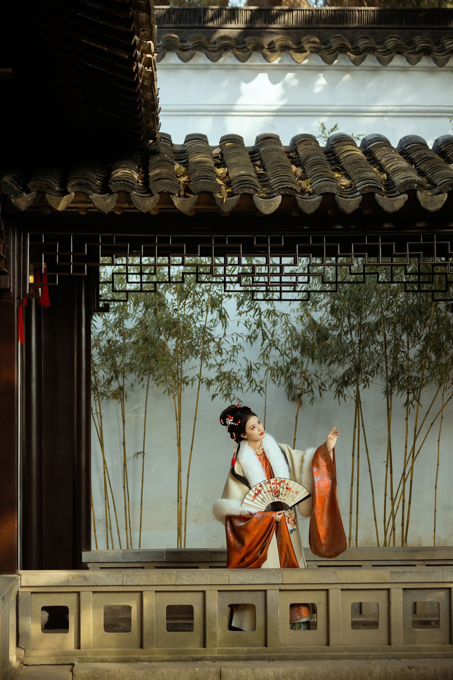 图片[5]-婕妤 – 《庭院红叶》[41P]-COS写真在线网