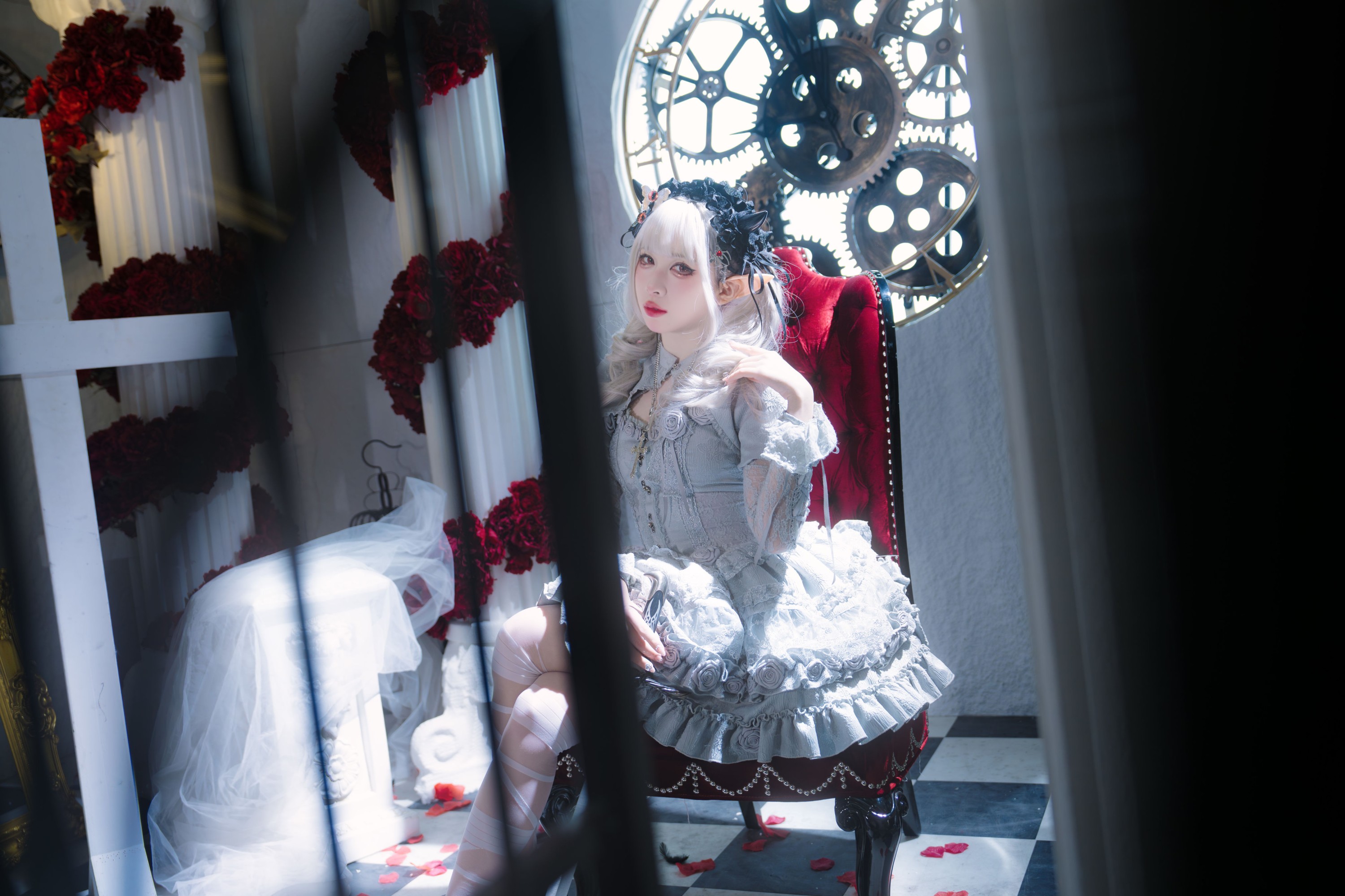 图片[4]-椿卷梦游中 – 《银色魔女》[22P]-COS写真在线网