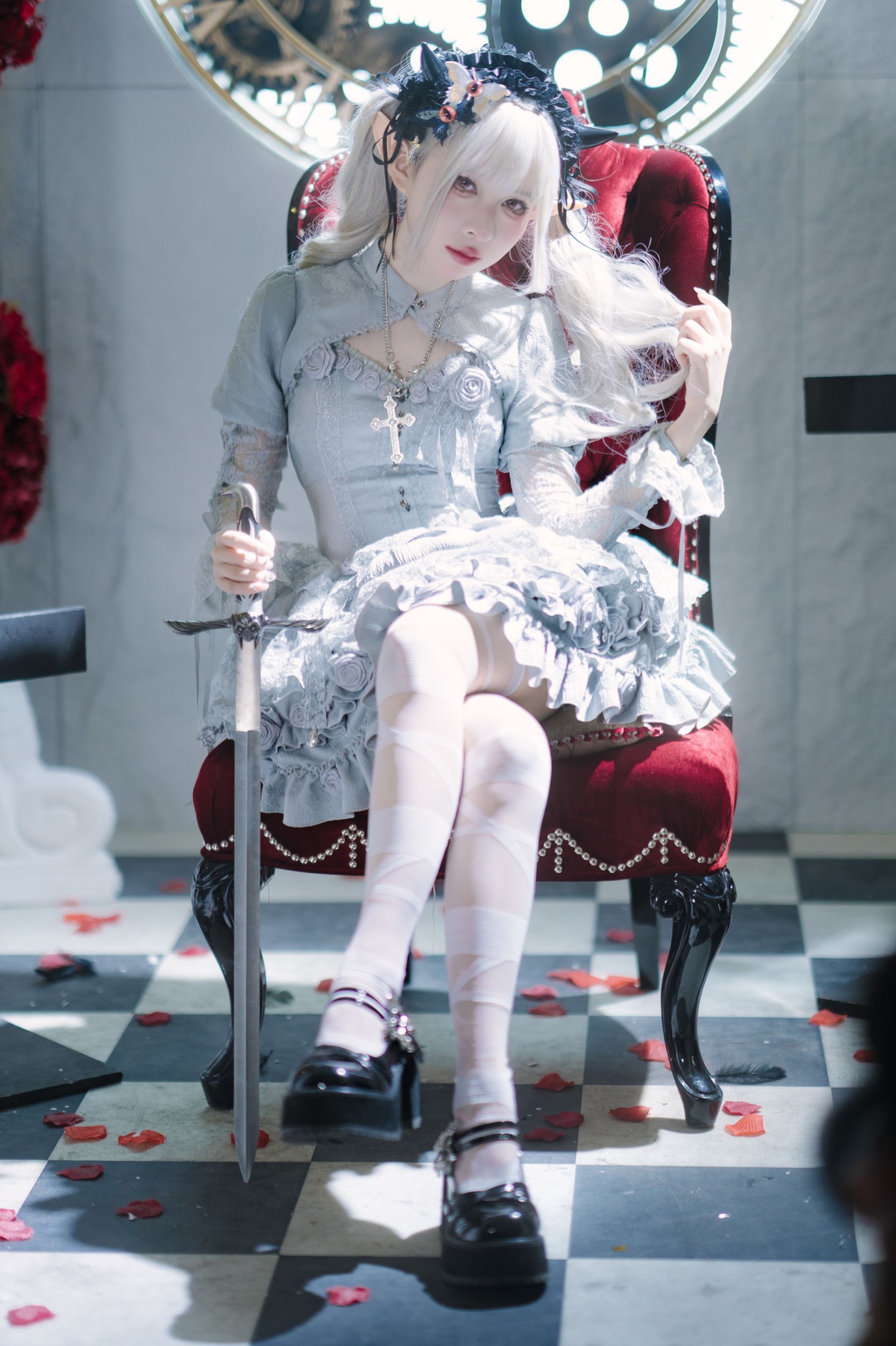 图片[3]-椿卷梦游中 – 《银色魔女》[22P]-COS写真在线网
