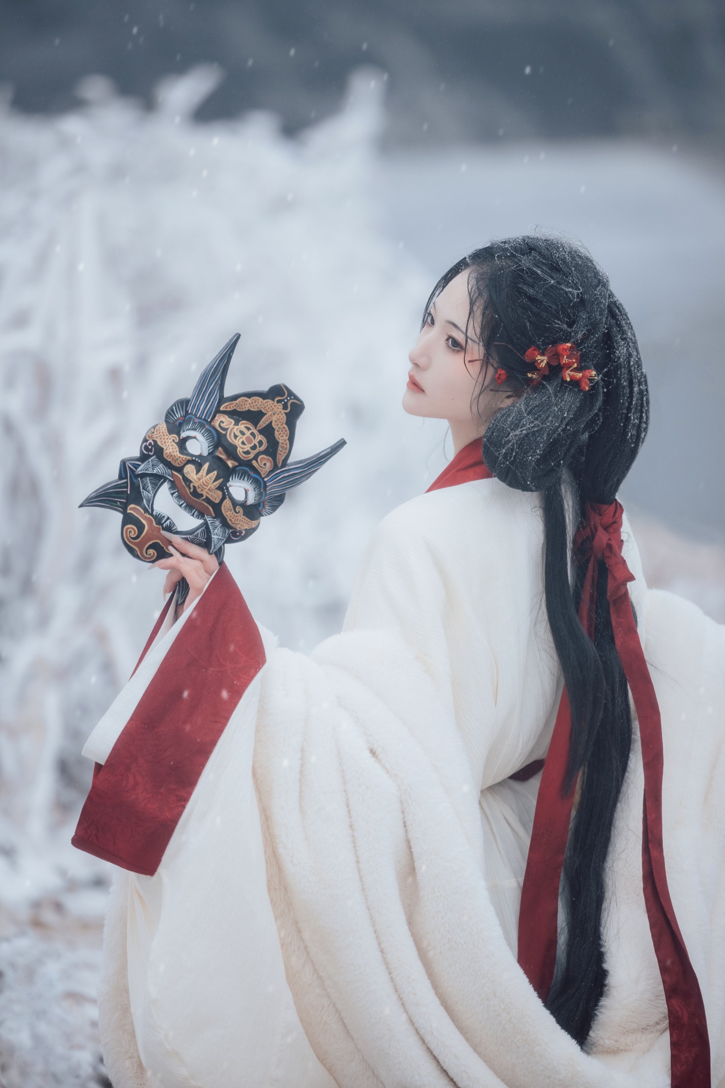 图片[5]-妮梓 – 《北风其凉》[25P]-COS写真在线网