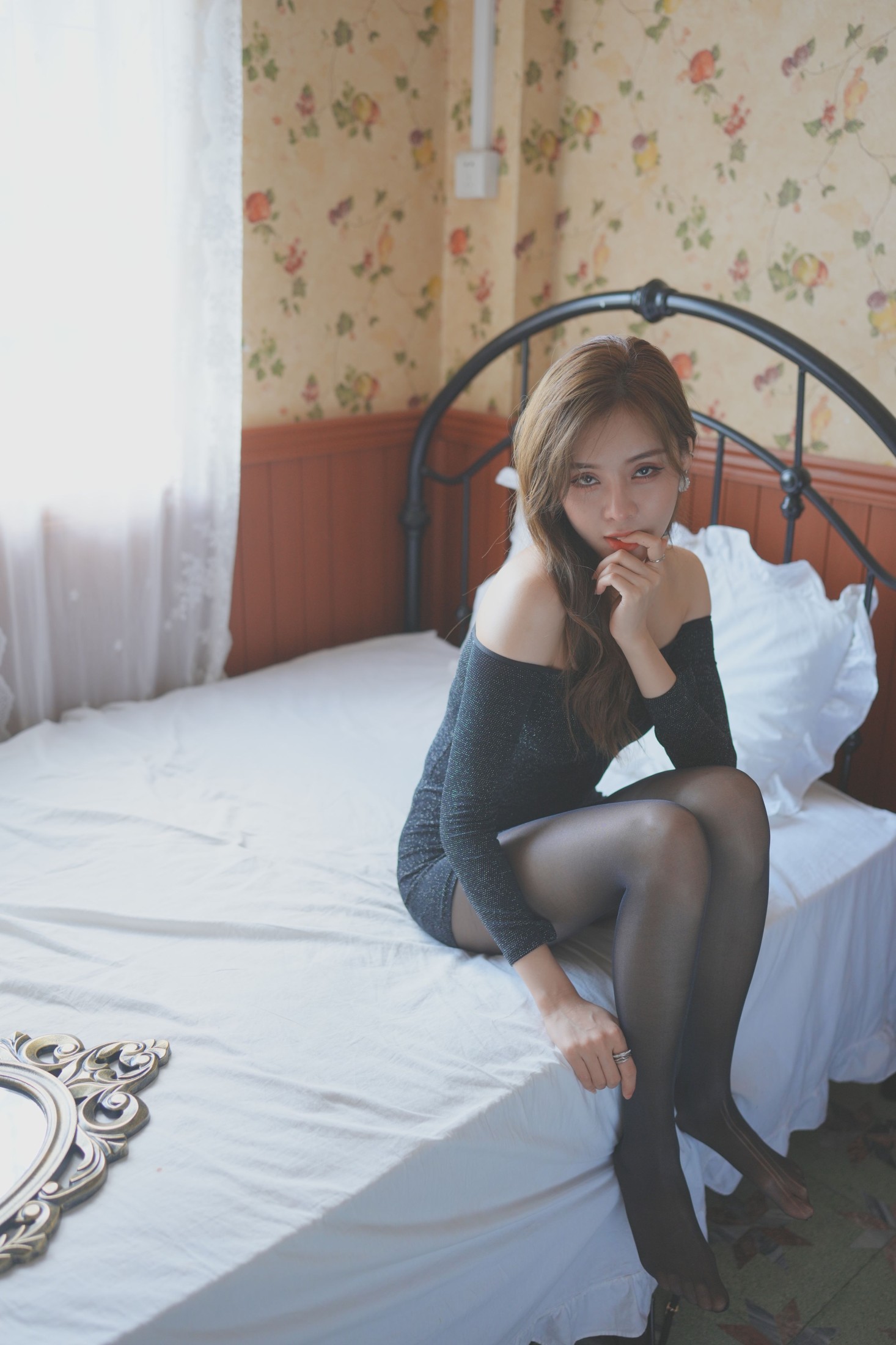 图片[5]-北北 – 《轻私纯欲黑裙写真》[31P]-COS写真在线网