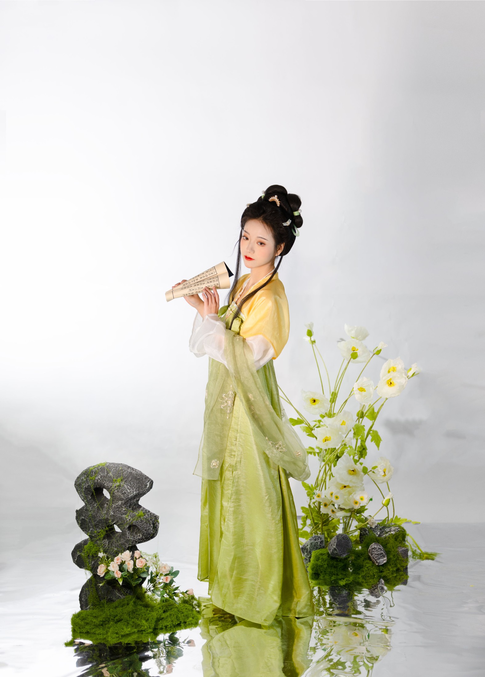 图片[5]-方辞颜 – 《春见》[21P]-COS写真在线网