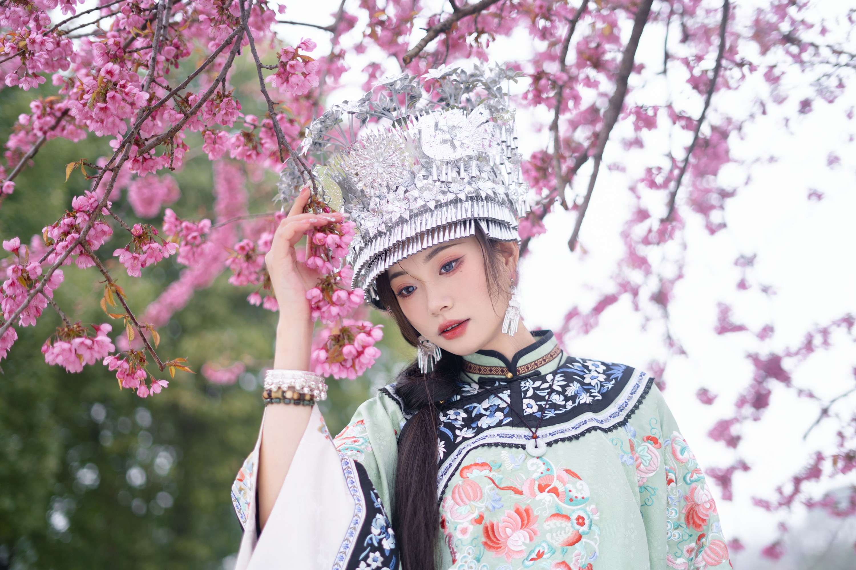 图片[4]-言子是咚咚呀 – 《樱花树下》[24P]-COS写真在线网