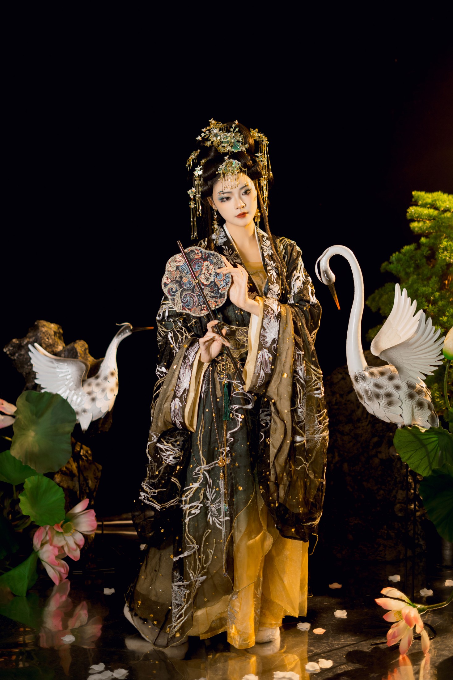 图片[3]-小兮呀 – 《云中烟树》[22P]-COS写真在线网