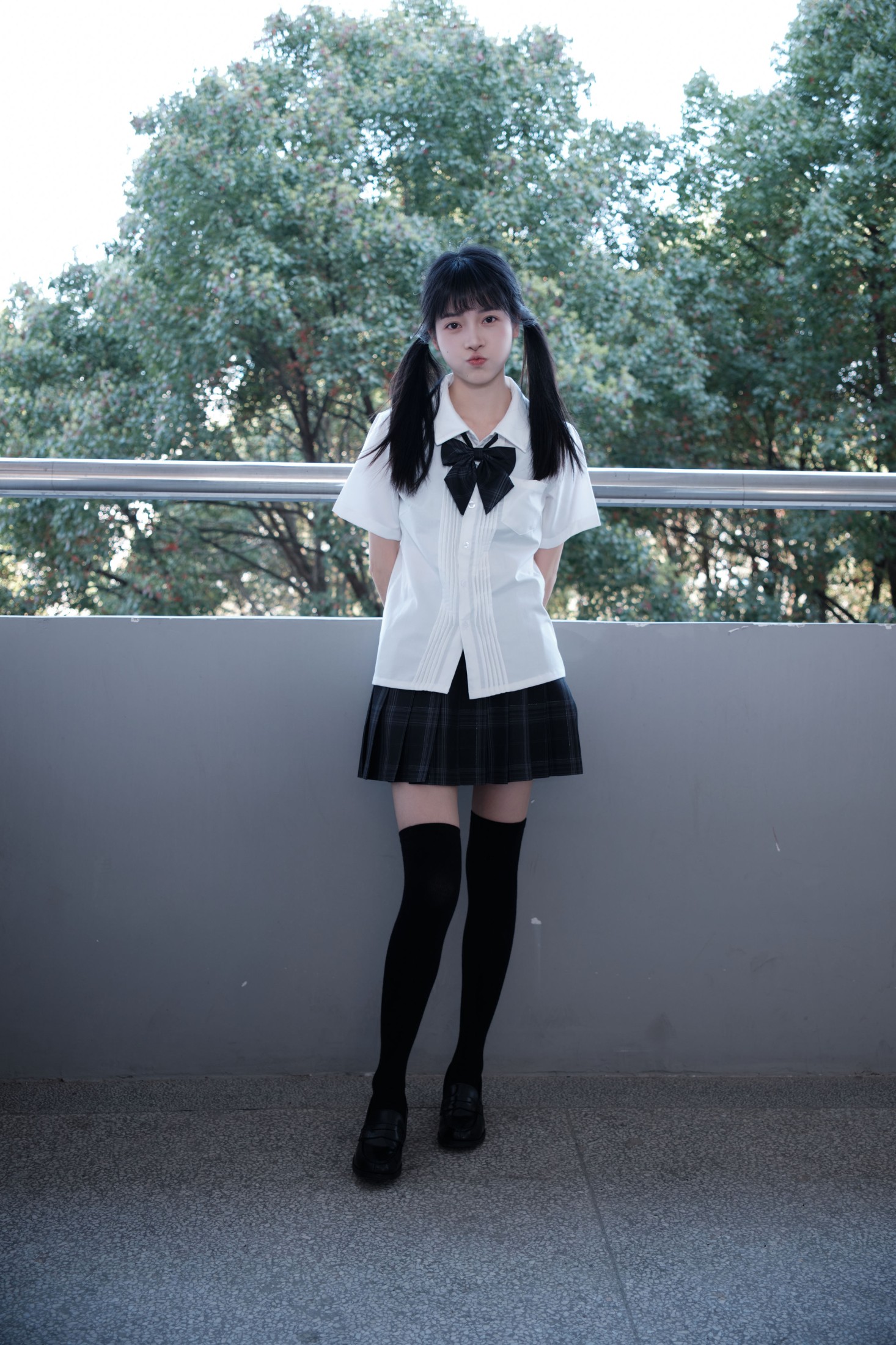 图片[3]-小松麻奈 – 《樱花教室》[33P]-COS写真在线网