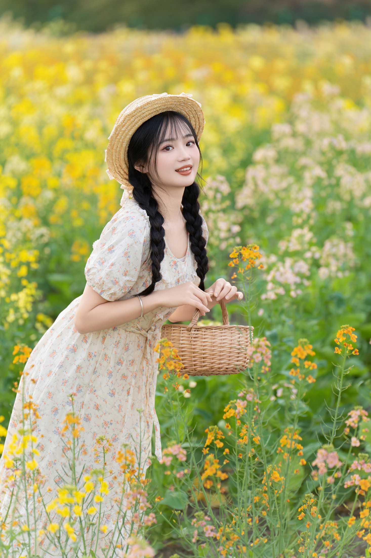 图片[4]-小欧O – 《七彩油菜花》[28P]-COS写真在线网