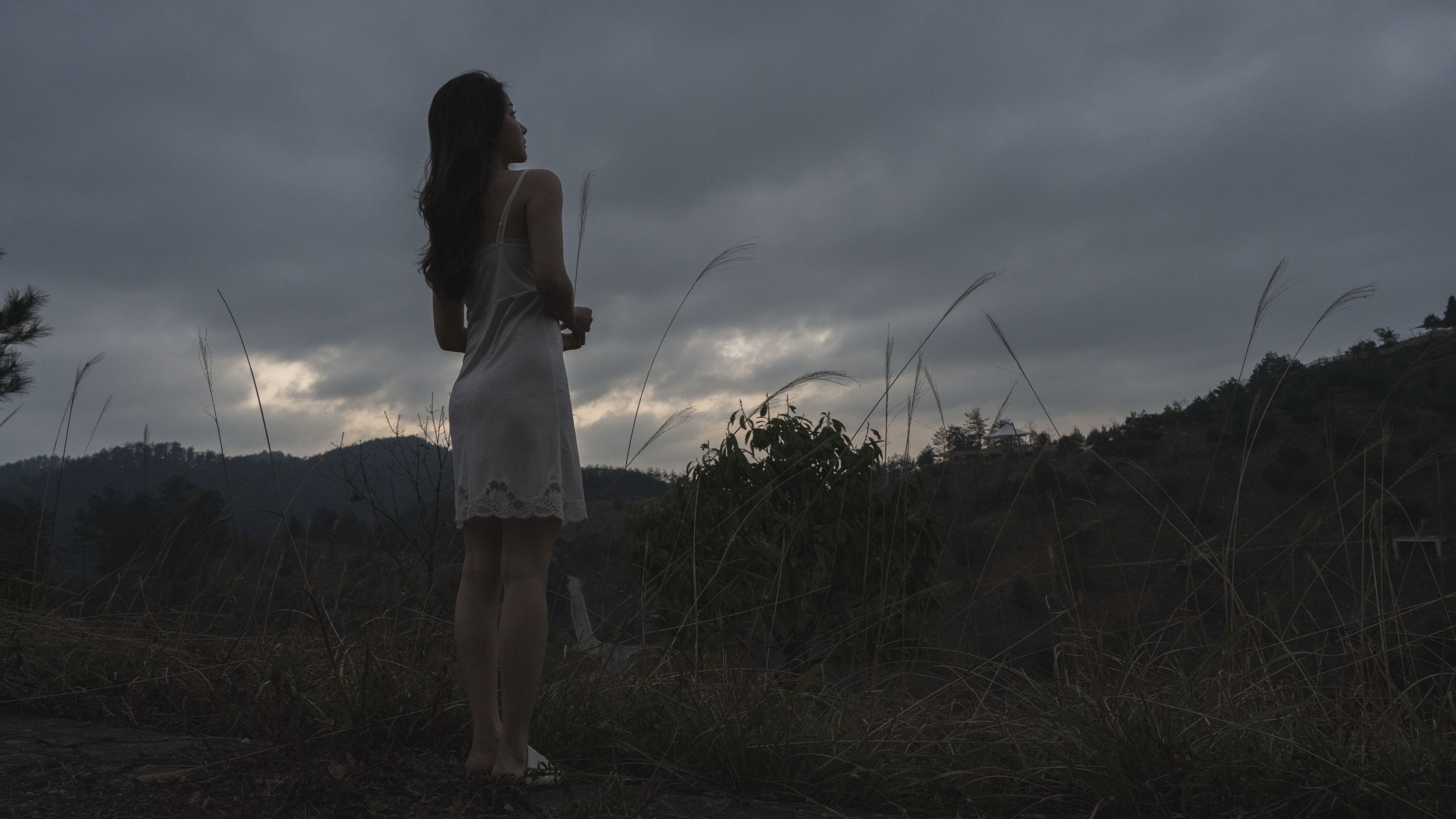 穆穆 – 《晚风拂面》[26P] - 秀人网免费无水印在线套图写真