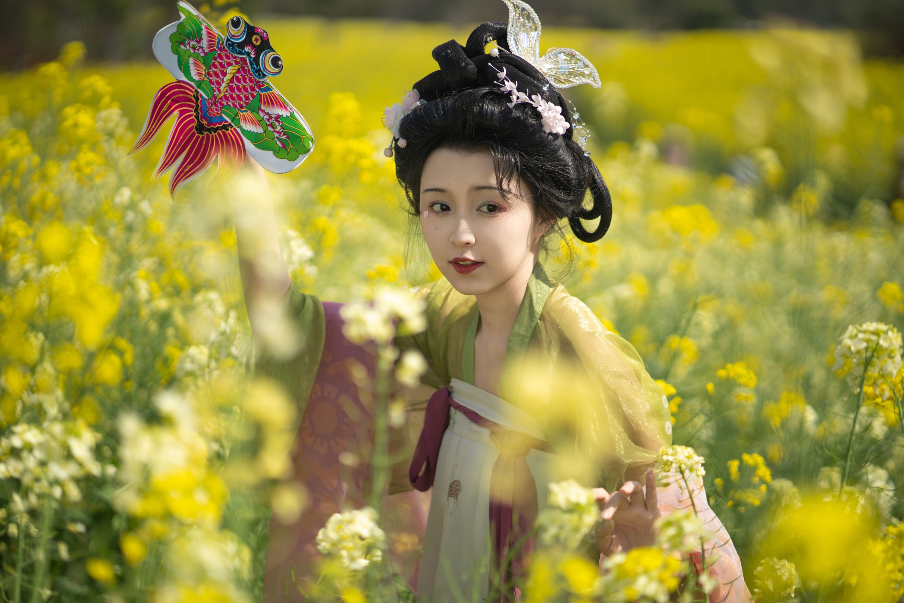 图片[3]-幼稚园里的浅夏 – 《油菜花》[22P]-COS写真在线网
