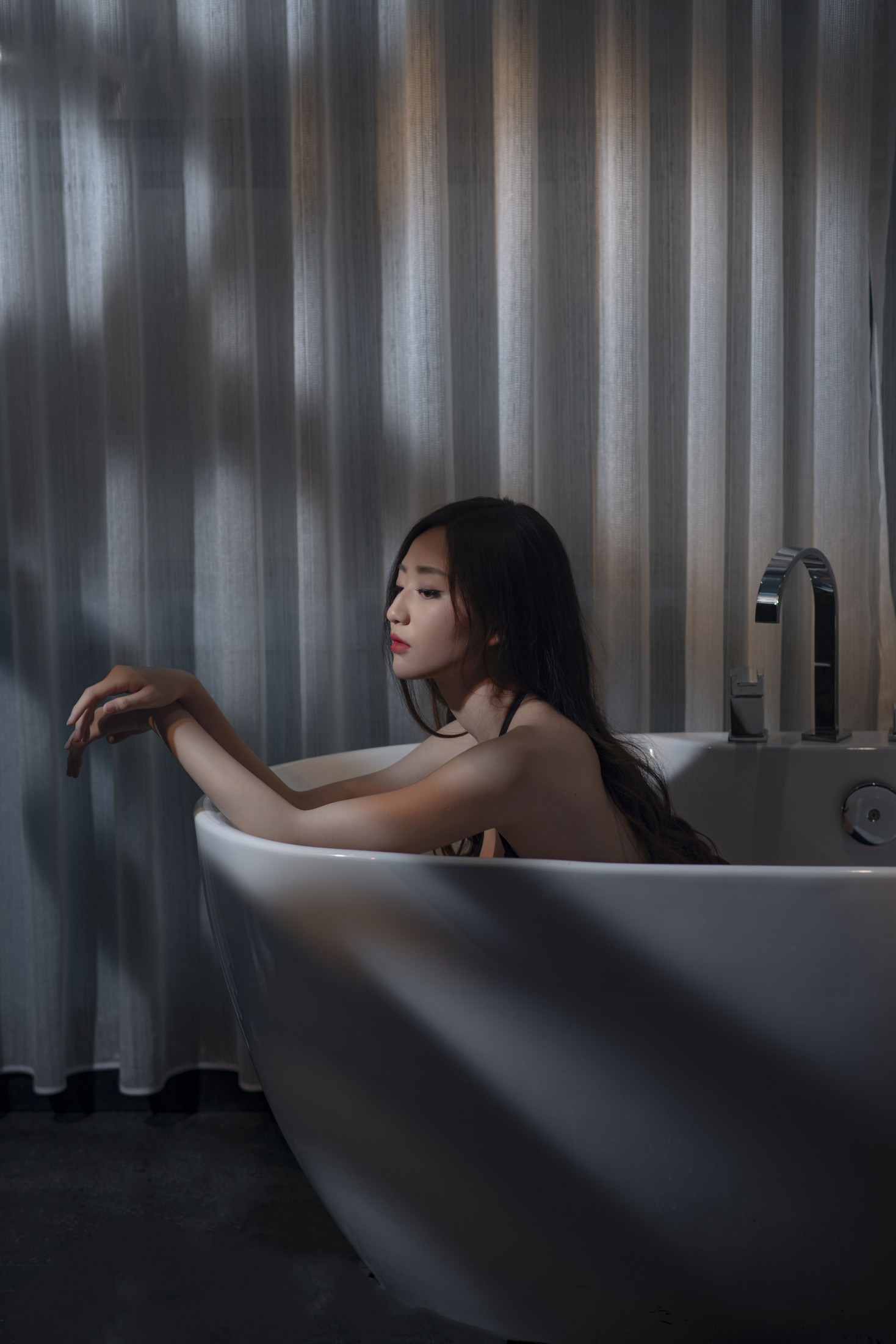 图片[5]-小鱼儿 – 《ROSE》[24P]-COS写真在线网