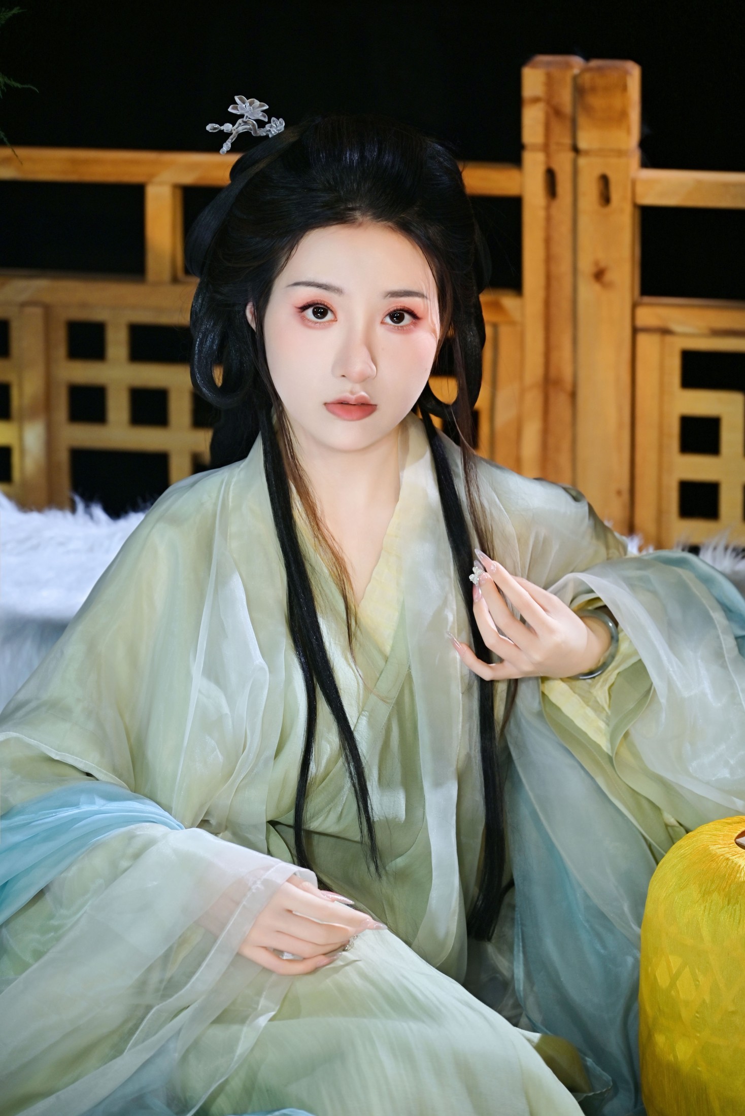 图片[3]-你的三三 – 《庭院深深》[20P]-COS写真在线网