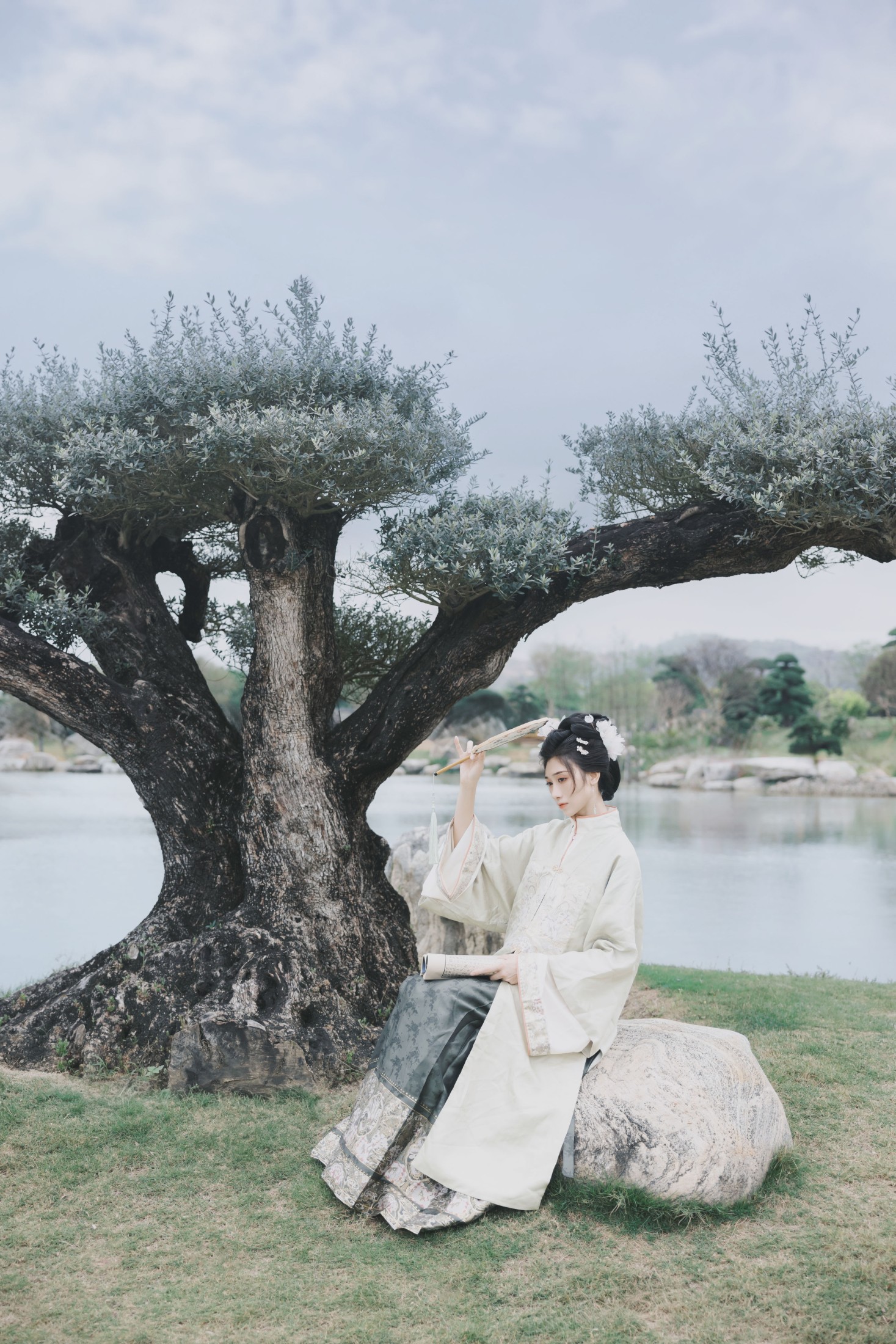 图片[4]-羽少要早睡 – 《春色满园》[31P]-COS写真在线网