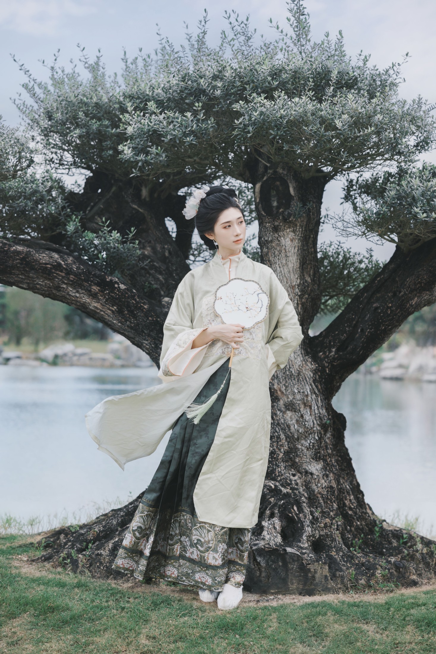 图片[3]-羽少要早睡 – 《春色满园》[31P]-COS写真在线网
