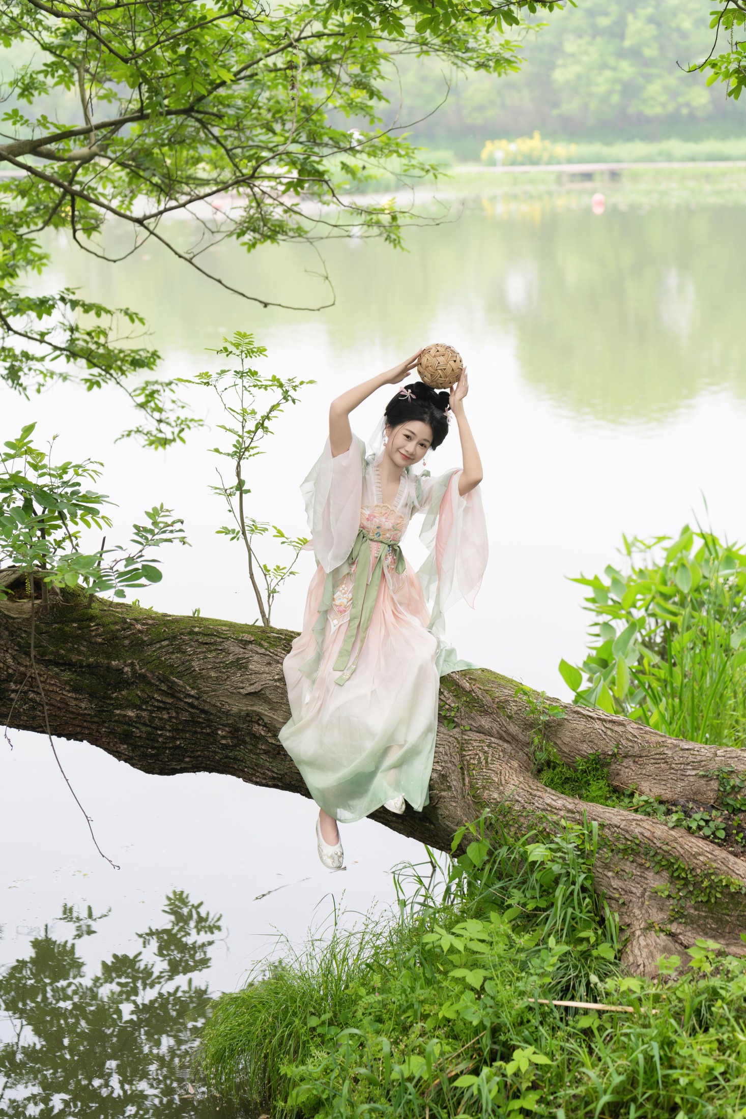 图片[4]-橙子舒 – 《小少爷 踏青去也》[27P]-COS写真在线网