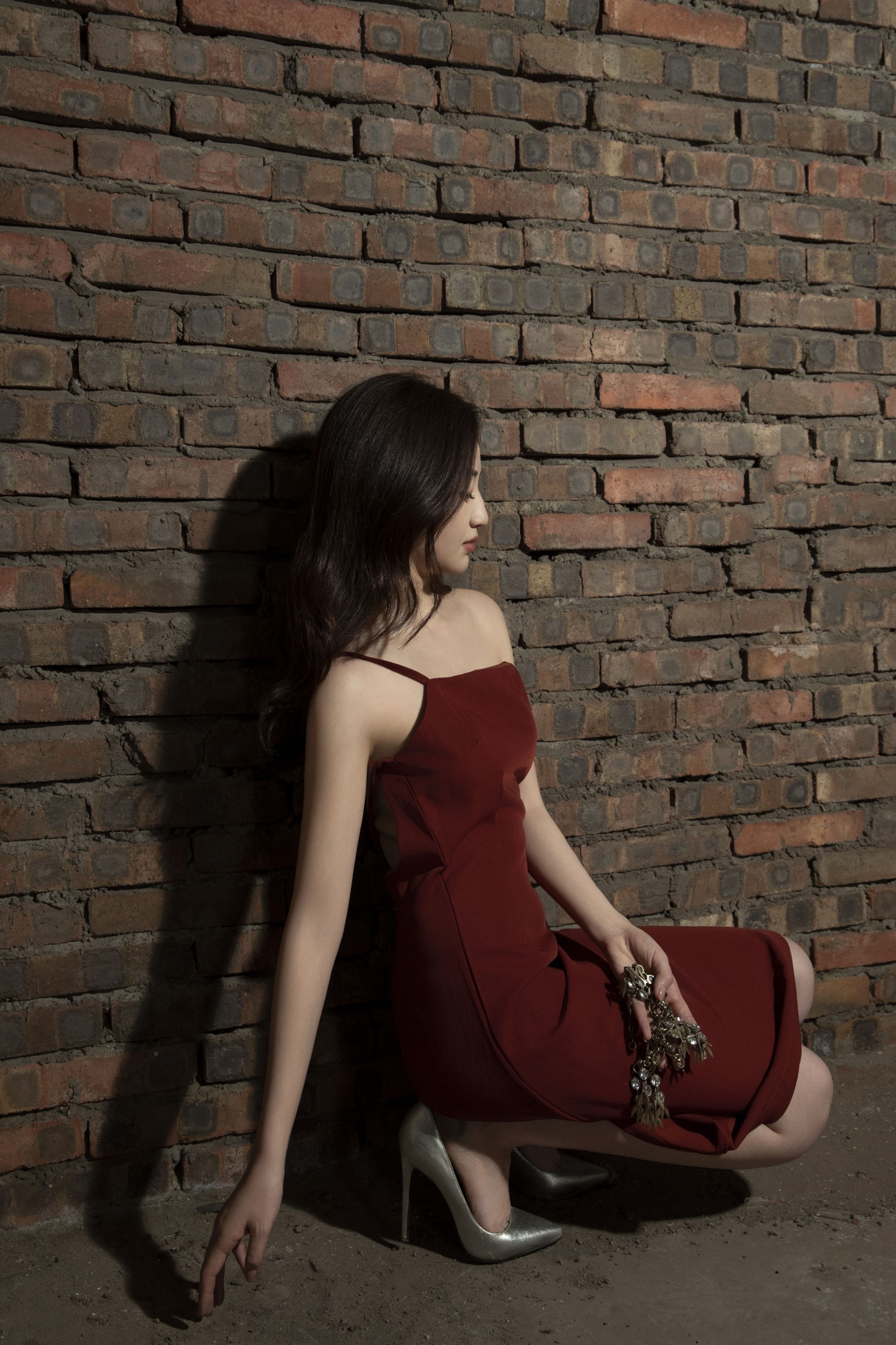 图片[4]-小鱼儿 – 《RED WALLS》[33P]-COS写真在线网