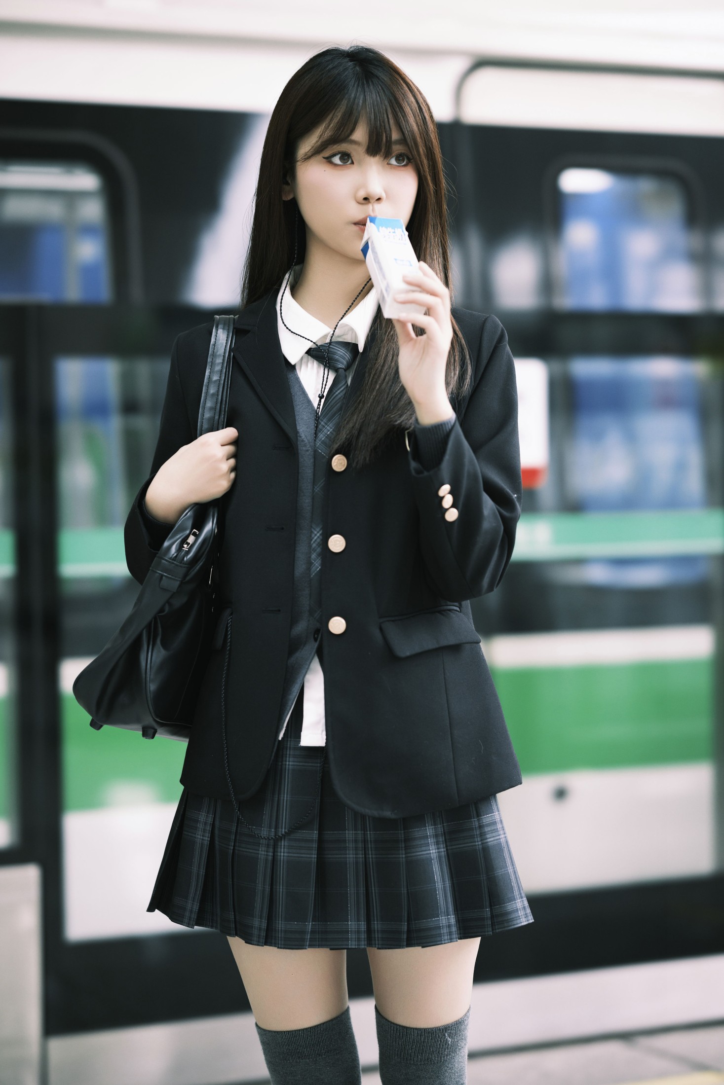 图片[3]-阿静 – 《地铁jk》[28P]-COS写真在线网