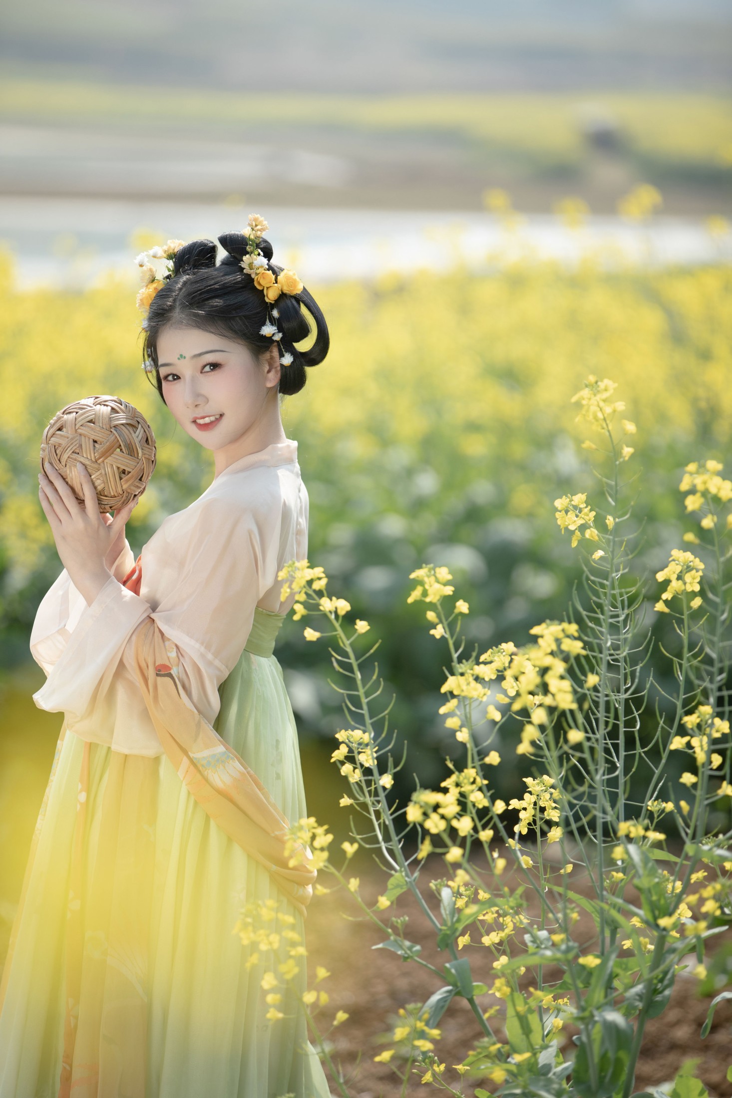 图片[3]-酸辣湯兒 – 《春日即事》[22P]-COS写真在线网