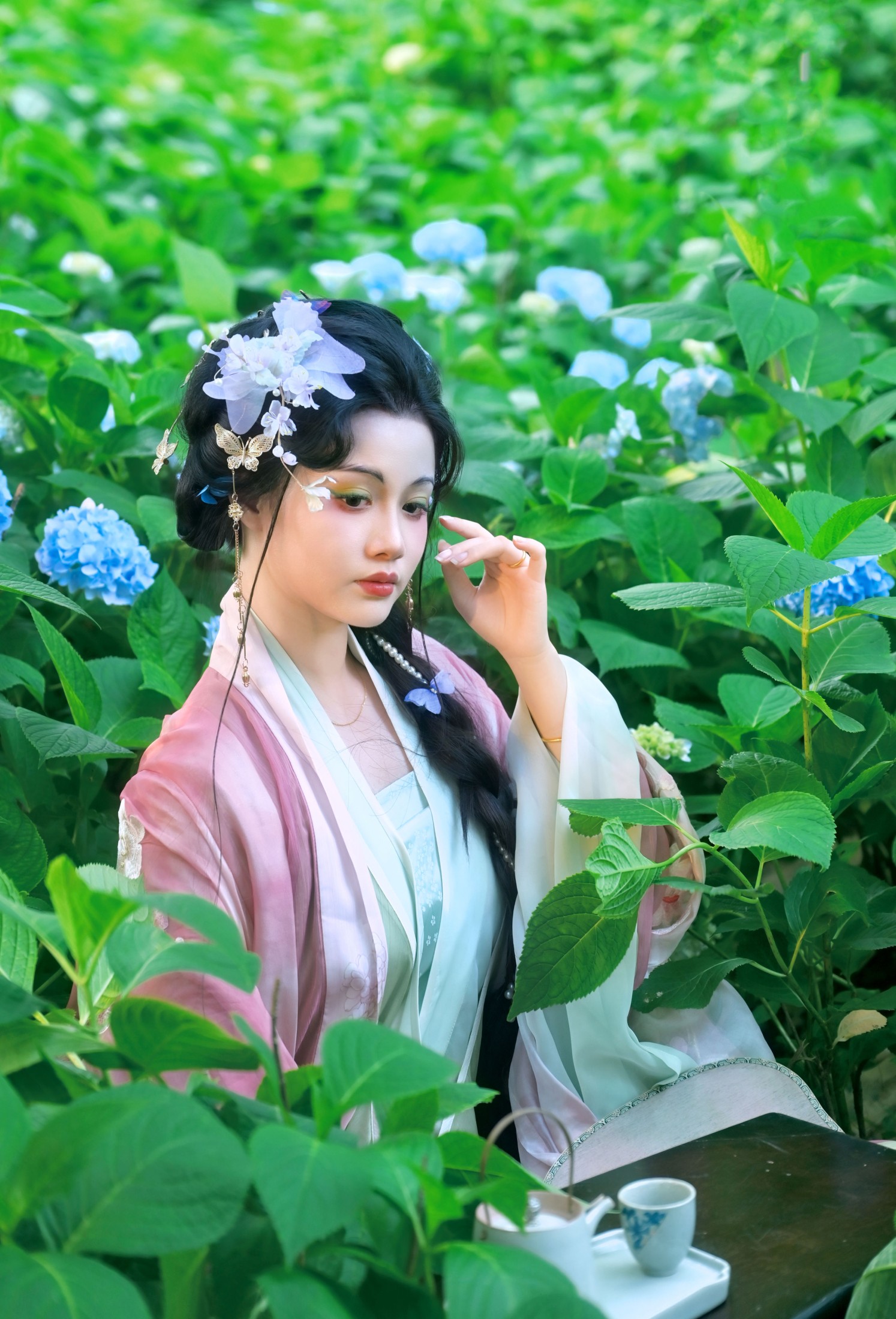 图片[3]-一只偷懒的栗栗 – 《绣球花开》[21P]-COS写真在线网