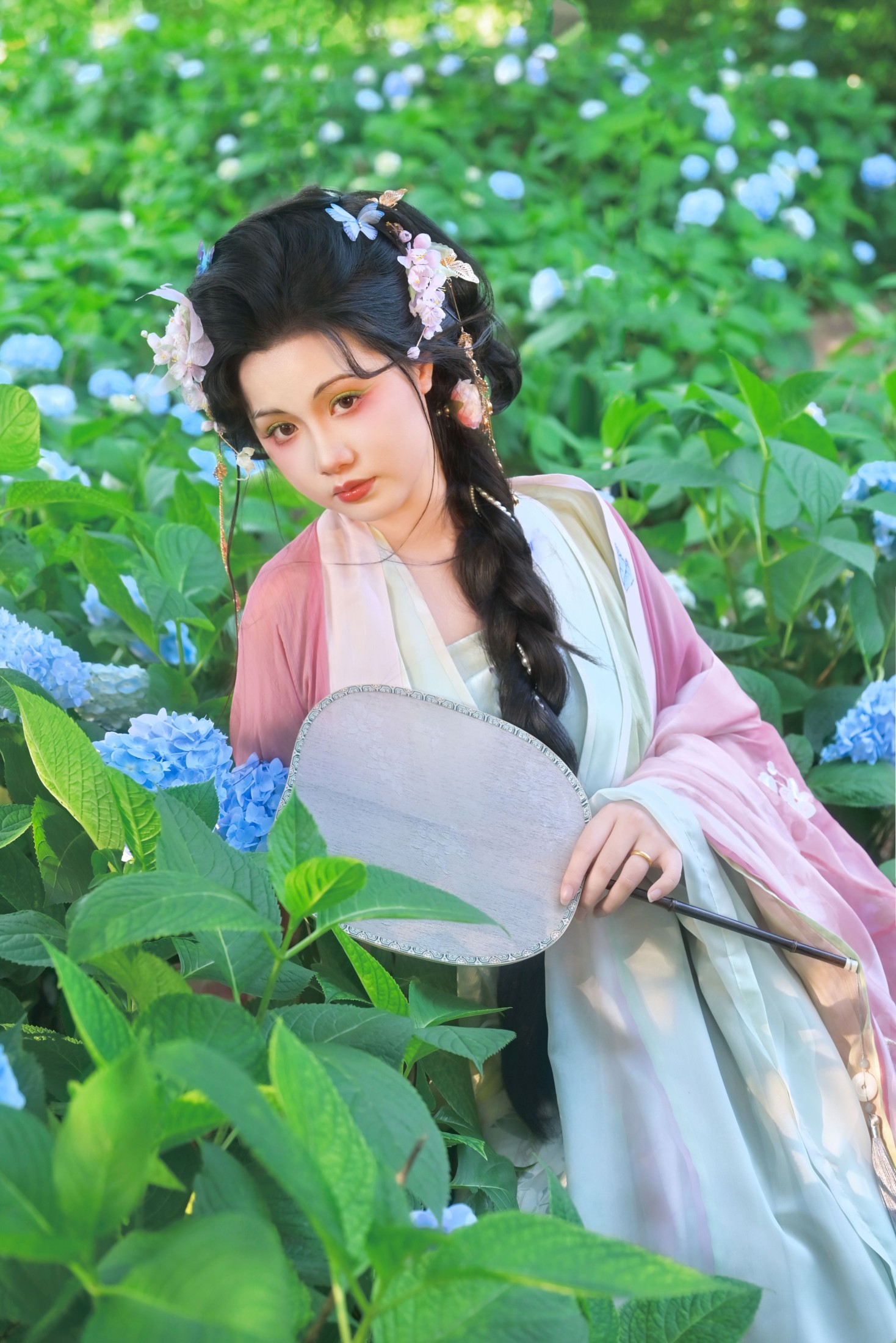 图片[5]-一只偷懒的栗栗 – 《绣球花开》[21P]-COS写真在线网