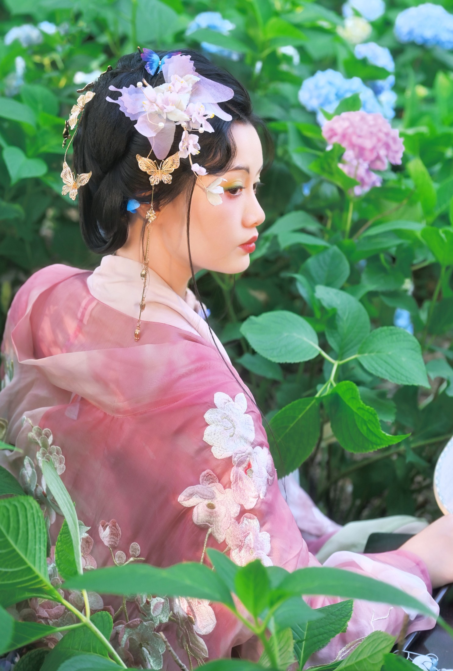 图片[4]-一只偷懒的栗栗 – 《绣球花开》[21P]-COS写真在线网
