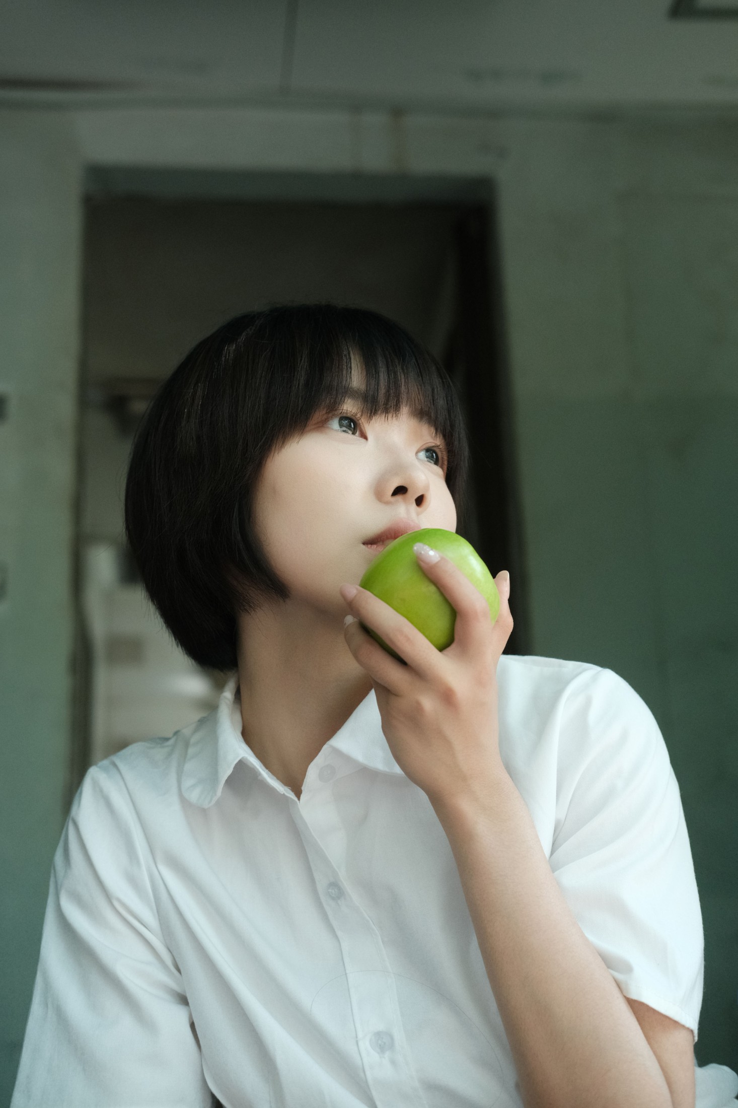图片[3]-姜姜姜姜 – 《暗室》[25P]-COS写真在线网
