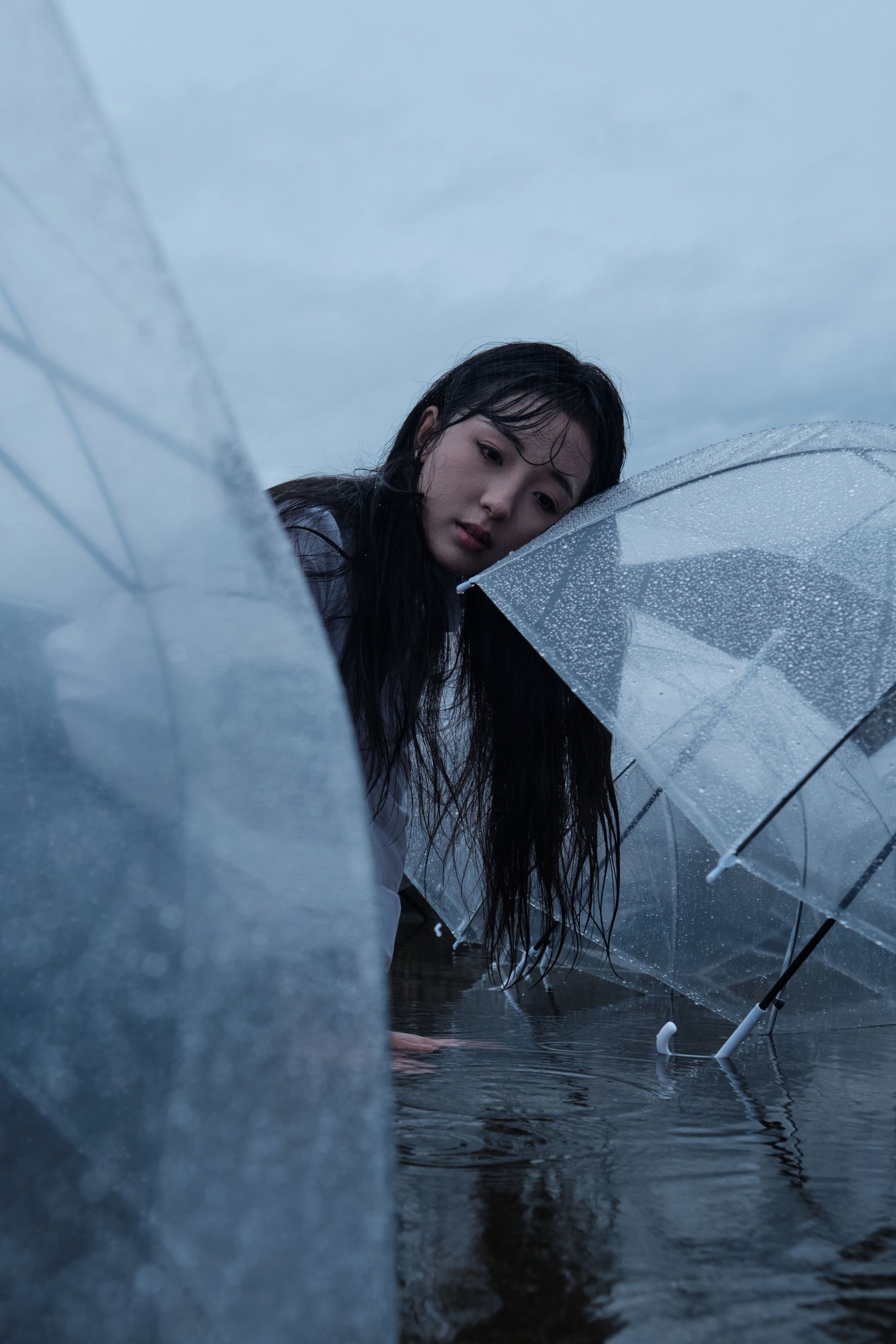 图片[3]-抿嘴小墨轩 – 《恋如雨止》[25P]-COS写真在线网